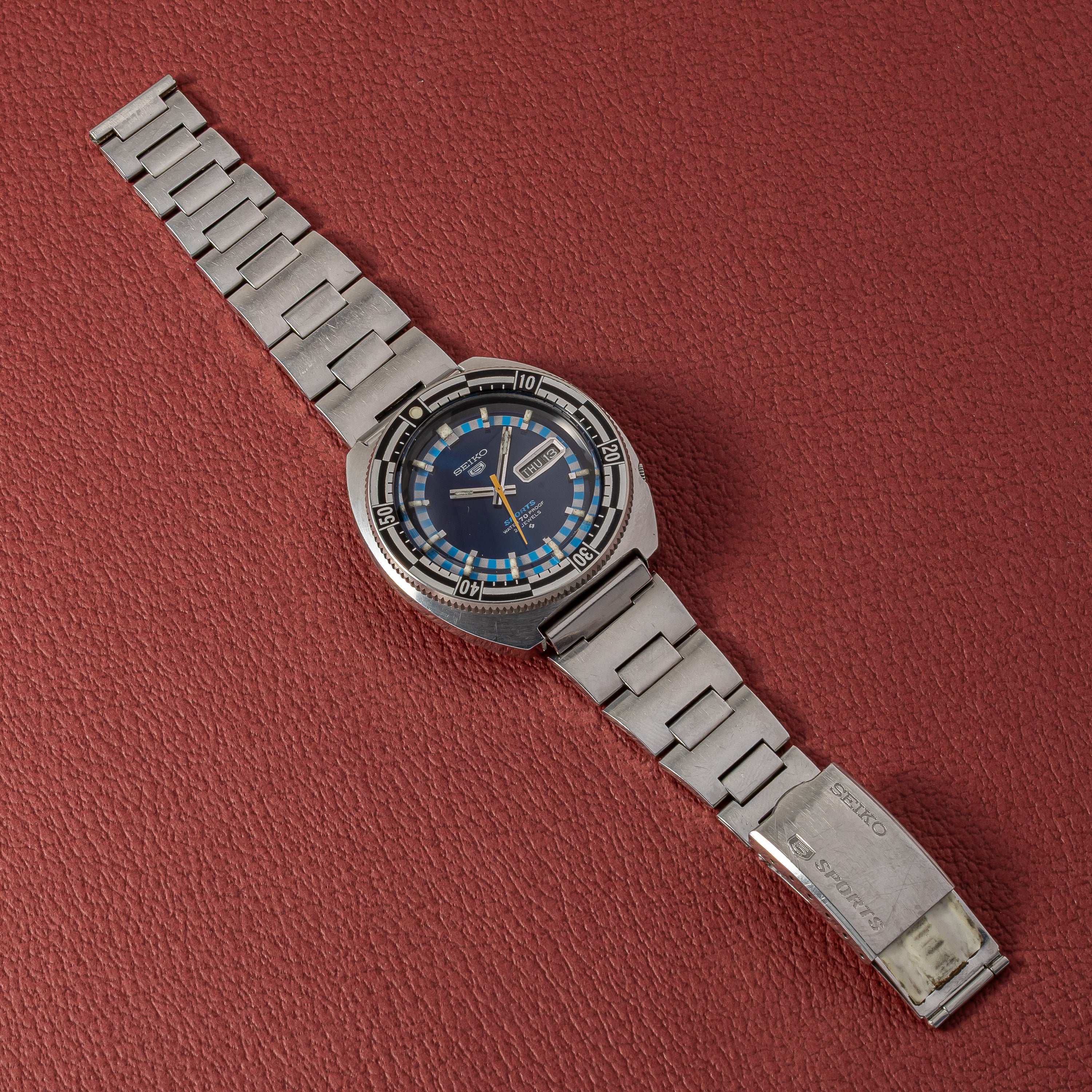 セイコー5スポーツ 1969年製 Ref.6119-8300 回転ベゼル デイデイト自動巻き 純正ブレス