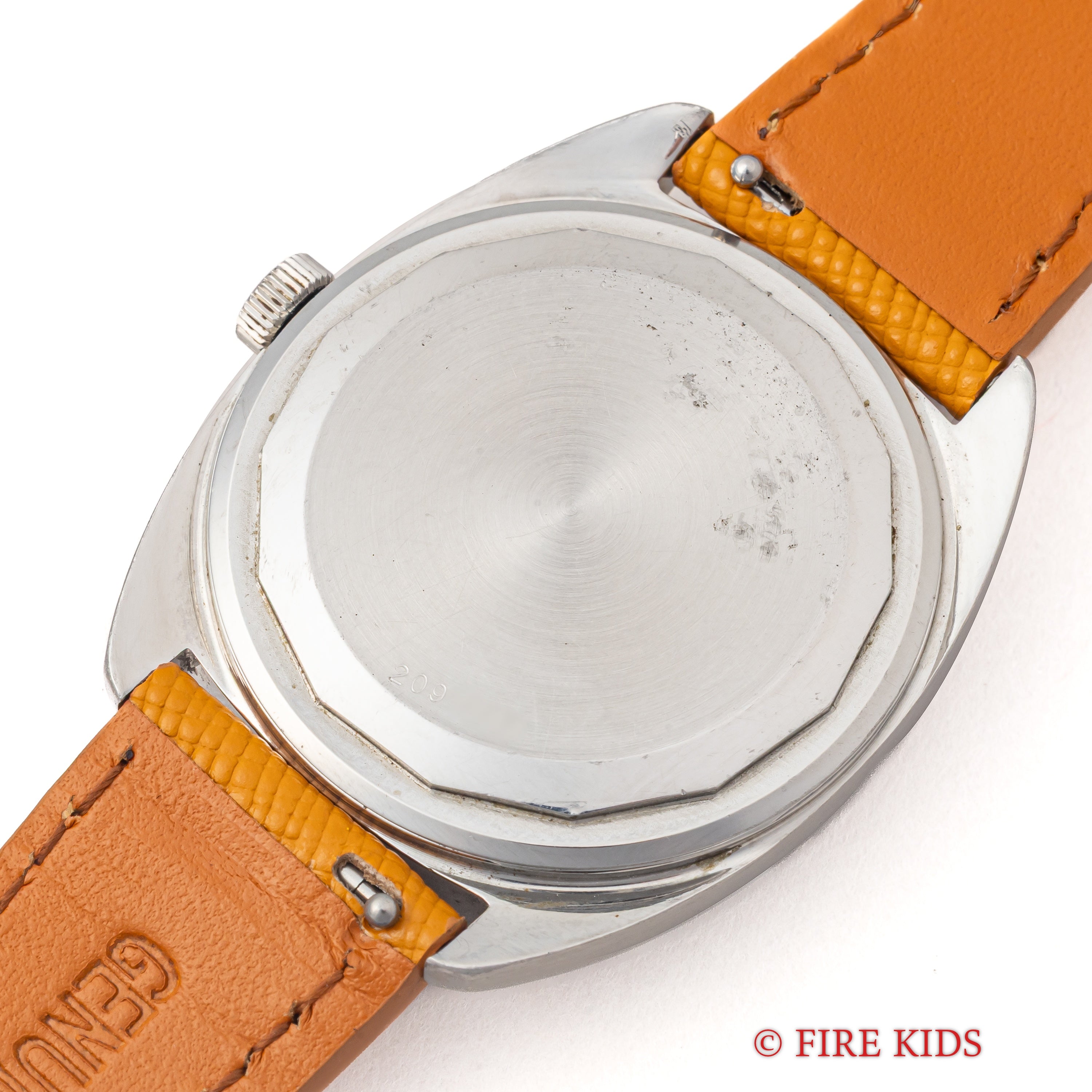 IWC トノーケース 1974年製 Ref.1827 ブルーダイヤル Cal.8541B ペラトン式自動巻き