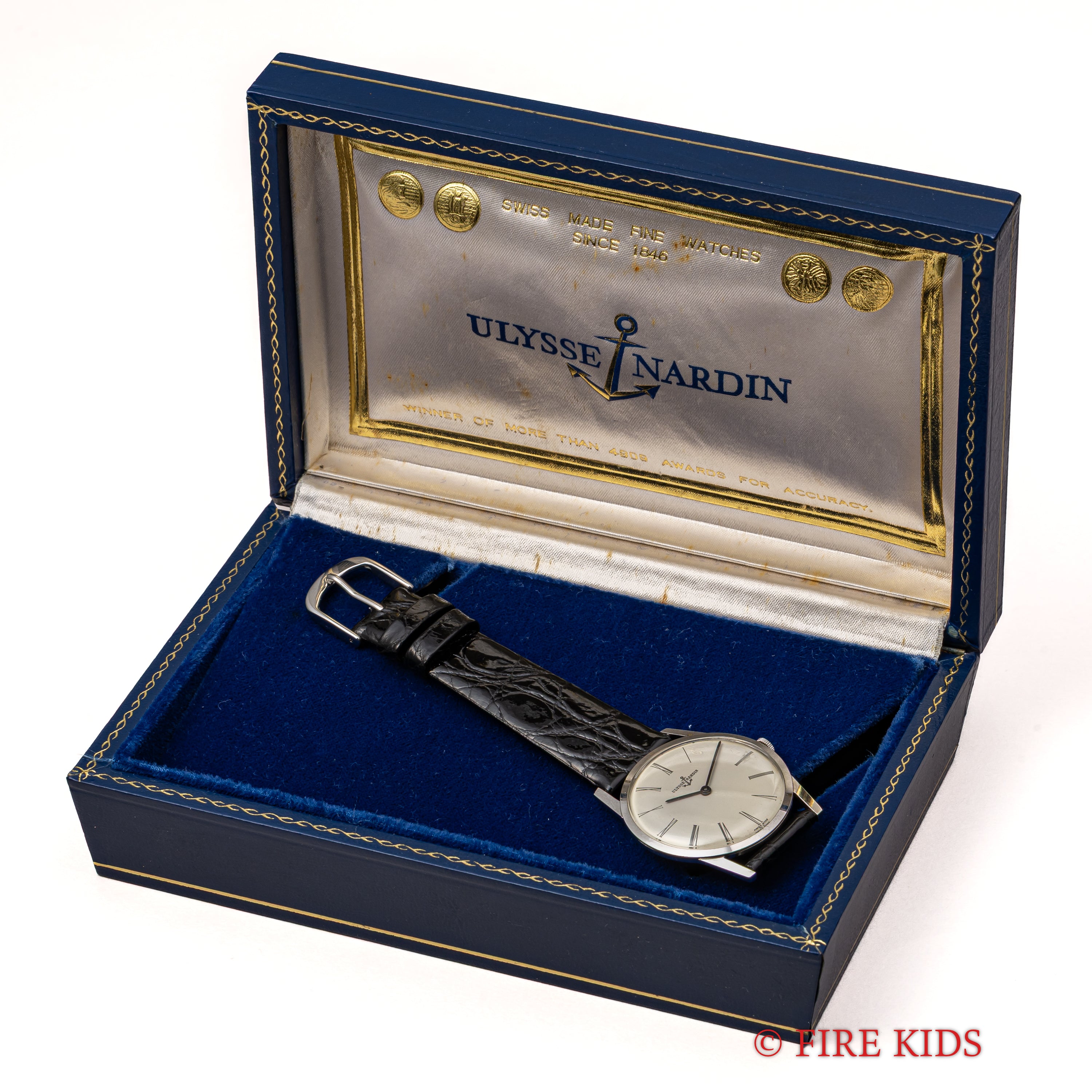 ユリスナルダン エクストラフラット 1970年代製 手巻 ローマンダイヤル