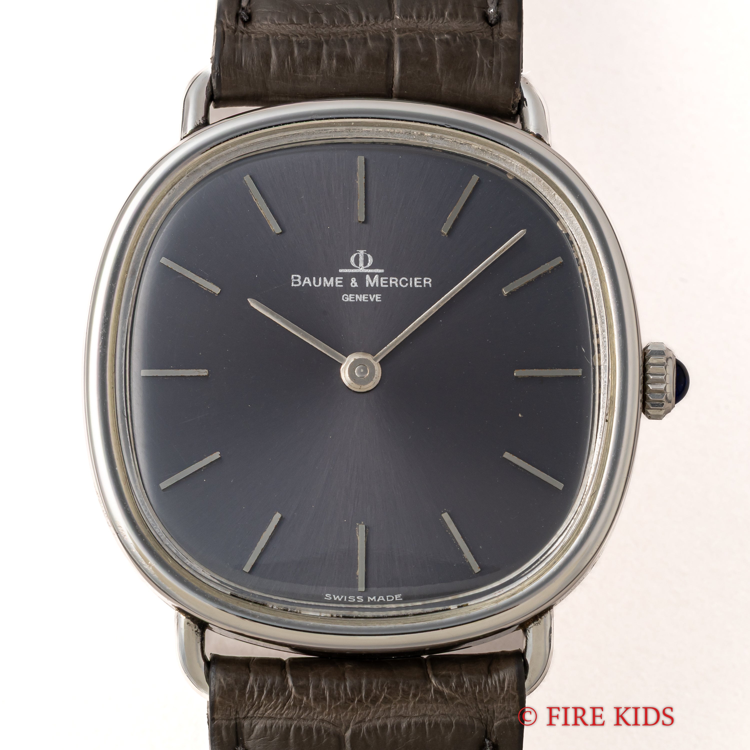 ボーム＆メルシエ 1980年代製 グレーダイヤル 手巻き スクエアケース Ref.1718 cal.BM17001 純正尾錠