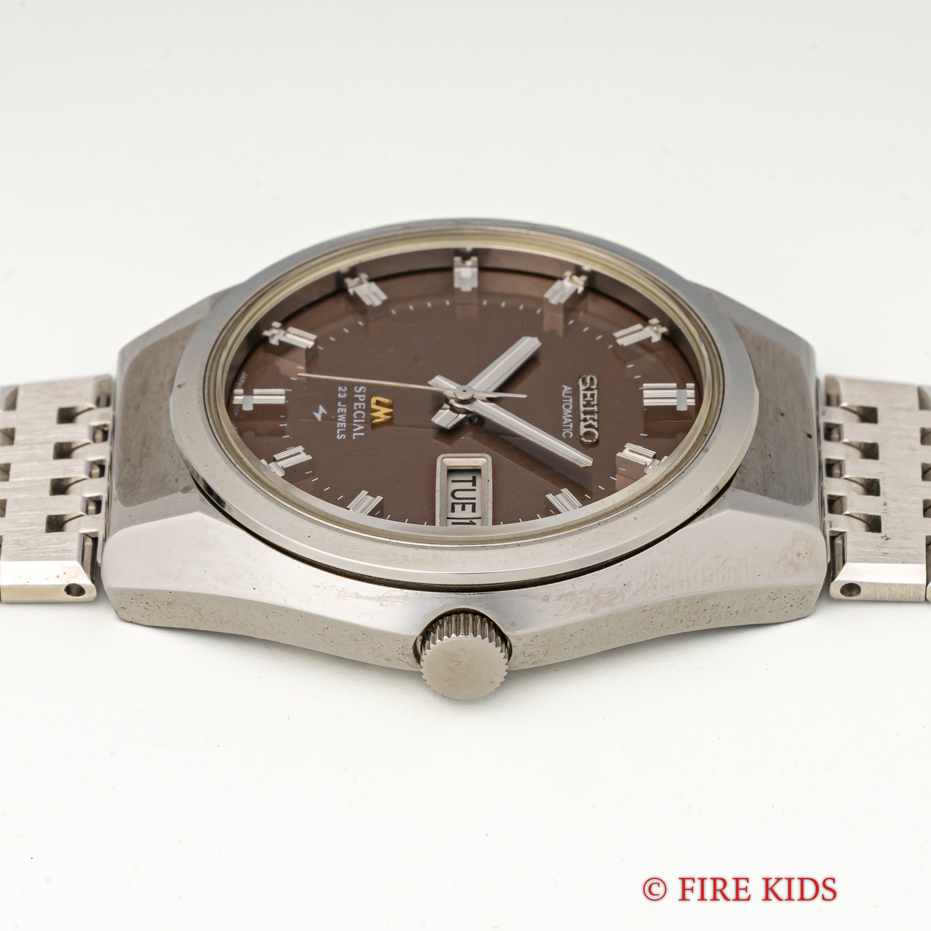 セイコー LMスペシャル 1975年製 純正ブレス付き Ref.5216-8010 8振動自動巻き タグ付き