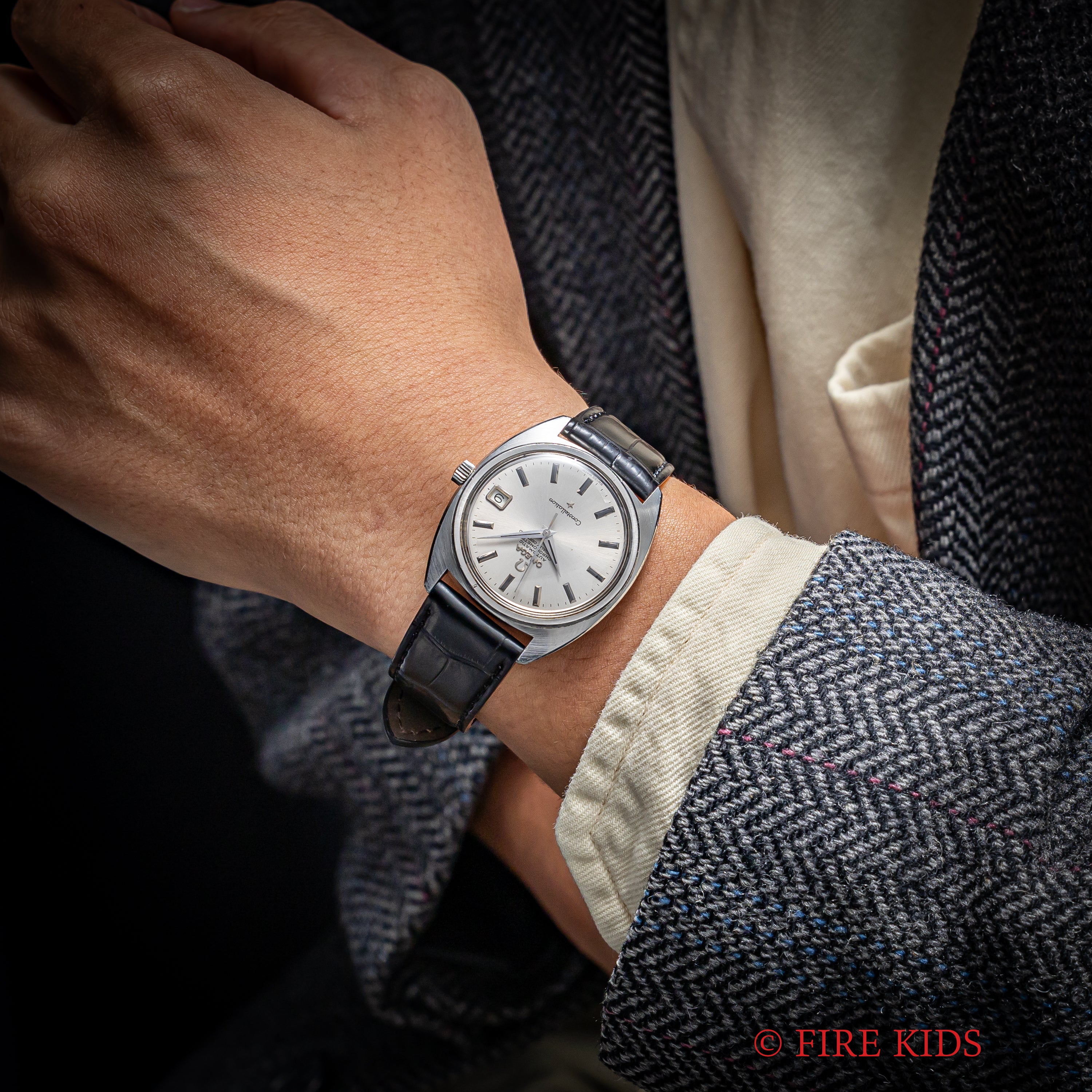 オメガ コンステレーション ジェンタ前期型 ドーフィンハンド1968年製 Ref.168.017 自動巻クロノメーター Cal.564