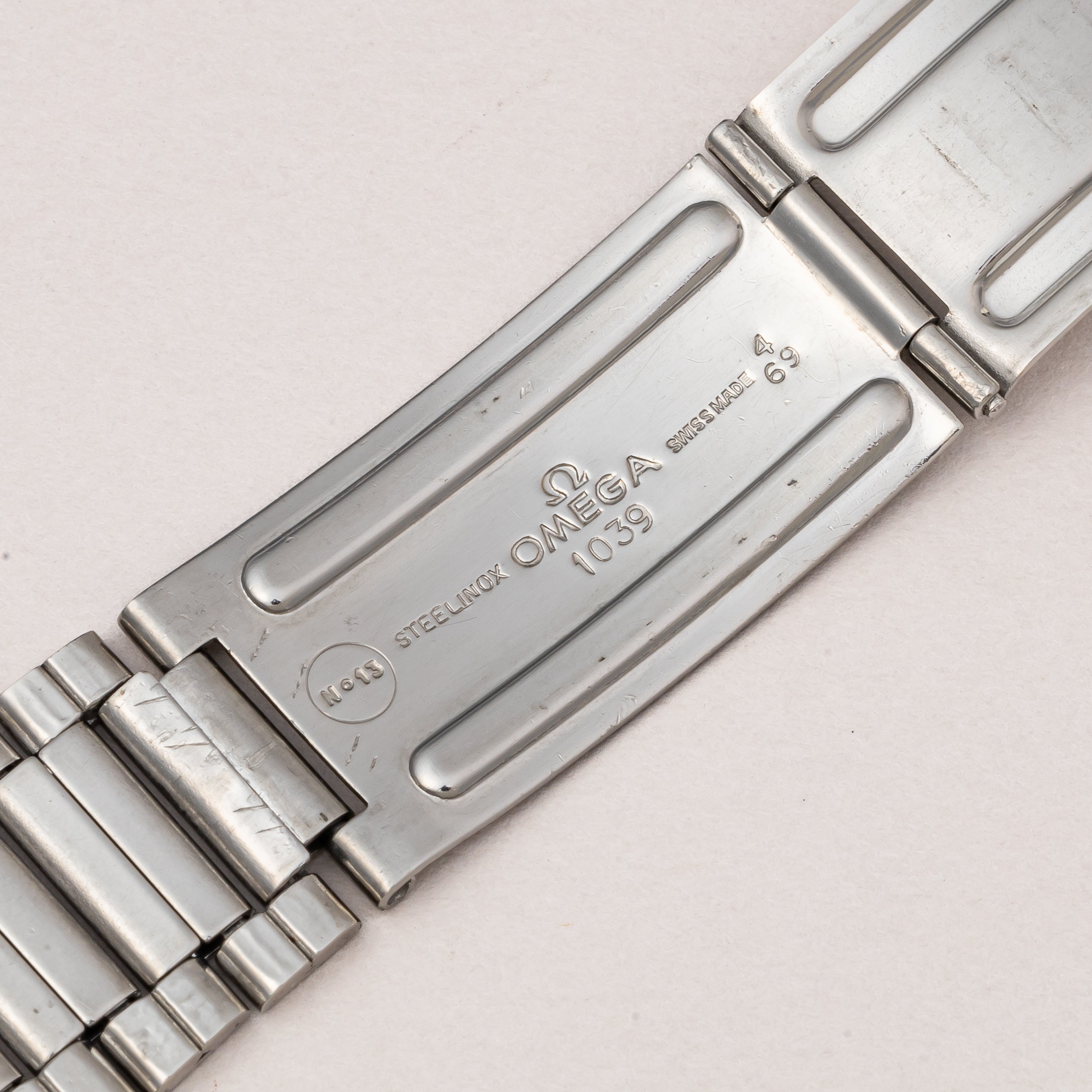 オメガ スピードマスタープロフェッショナル 1969年製 Ref
