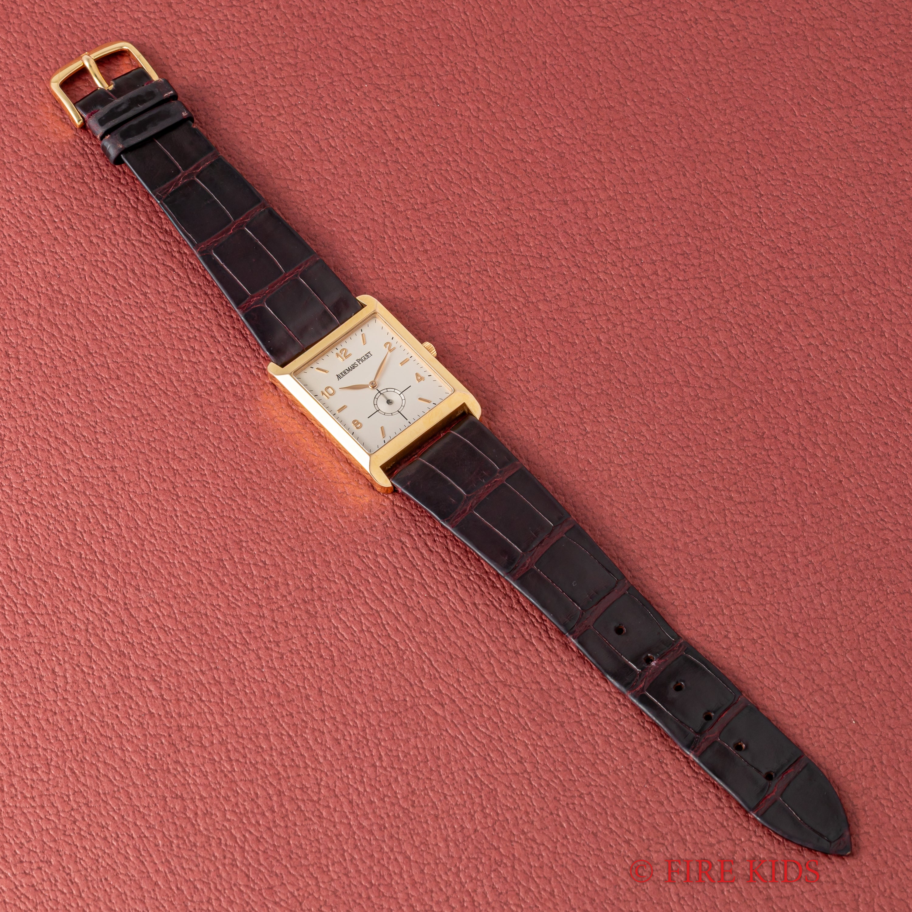 オーデマピゲ スクエア 18金無垢ケース 50本限定 Ref.OR4918/002 純正