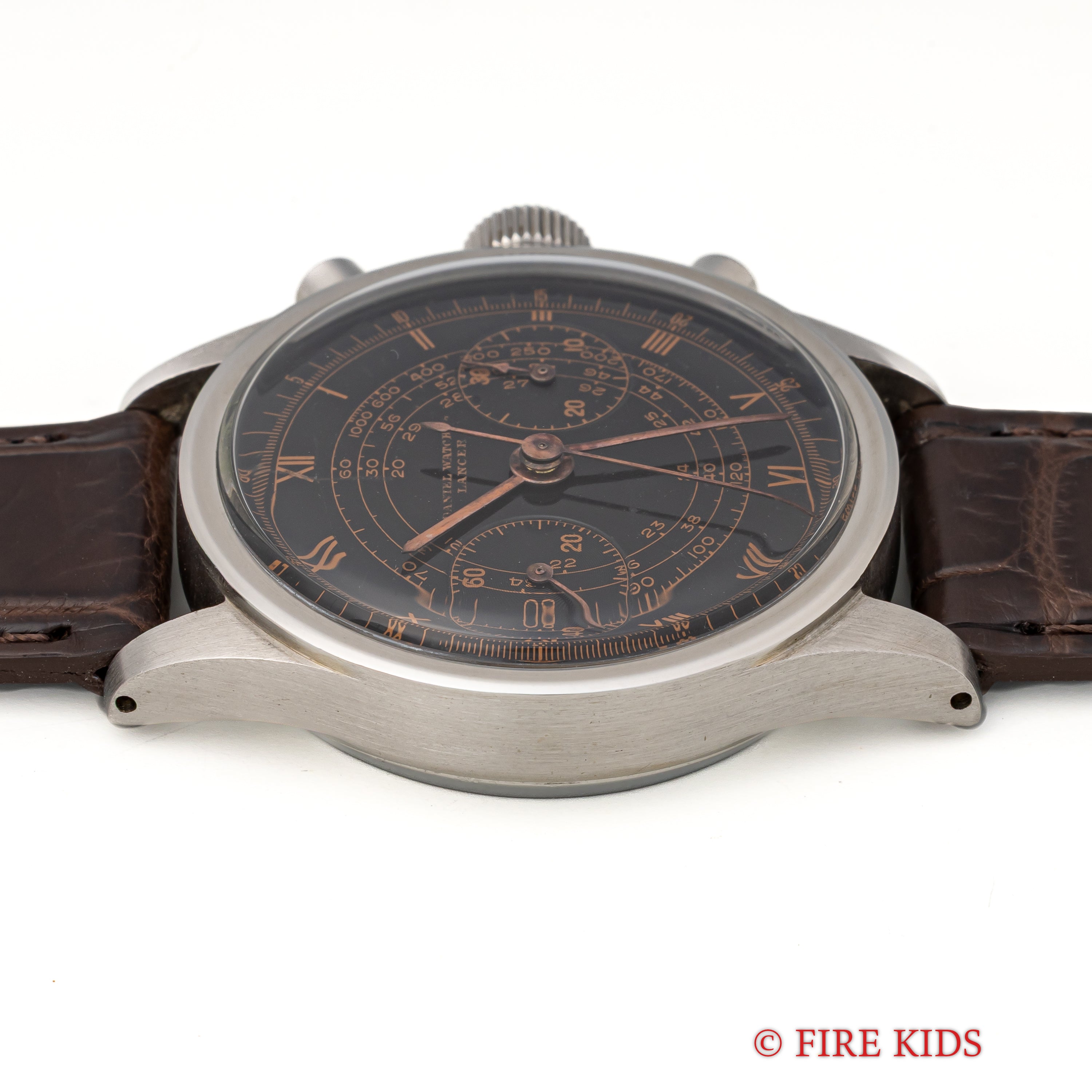 Daniel Watch Co. LANCER クロノグラフ ブラックミラー文字盤 1940年代