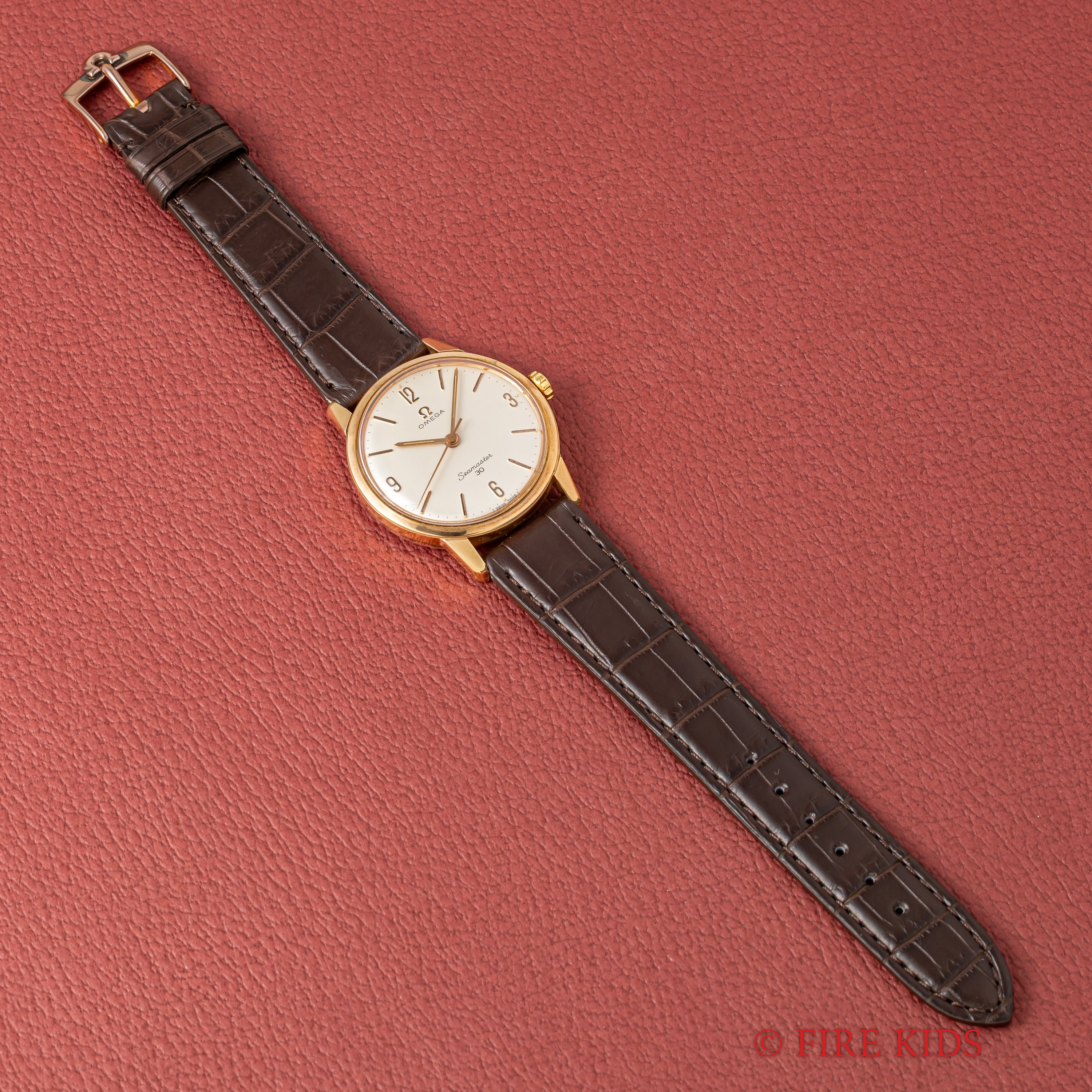 オメガ シーマスター30 1963年製 金張りケース Cal.286 手巻き Ref.135.007-63