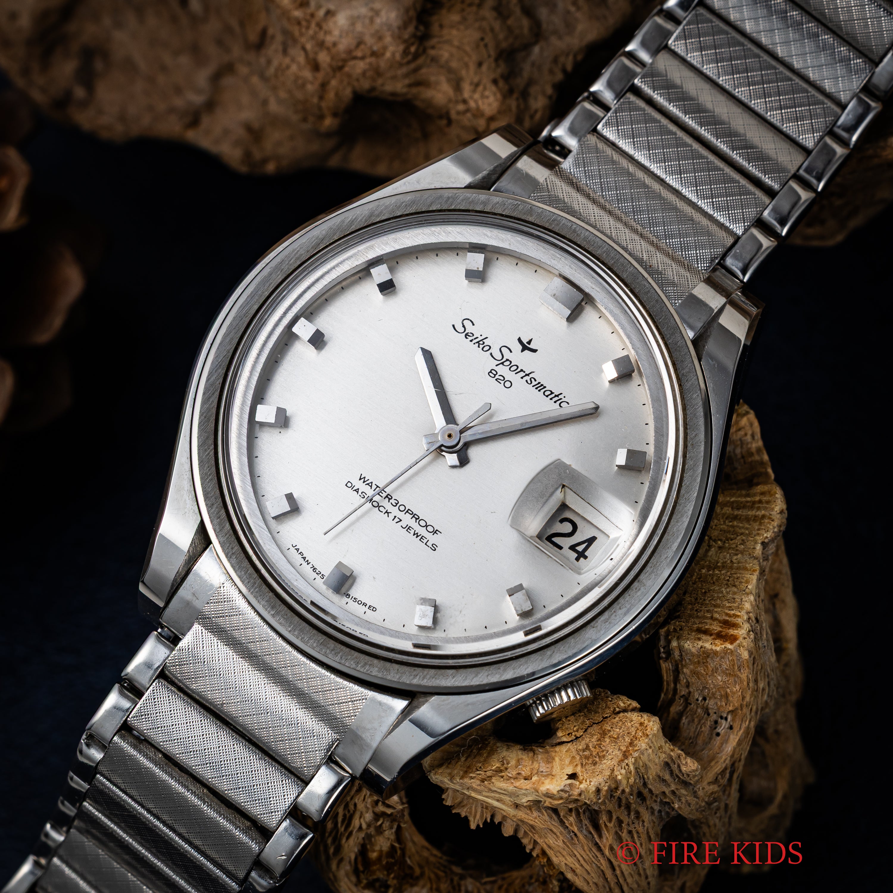 セイコー スポーツマチック 820 1966年製 Ref.7625-8130