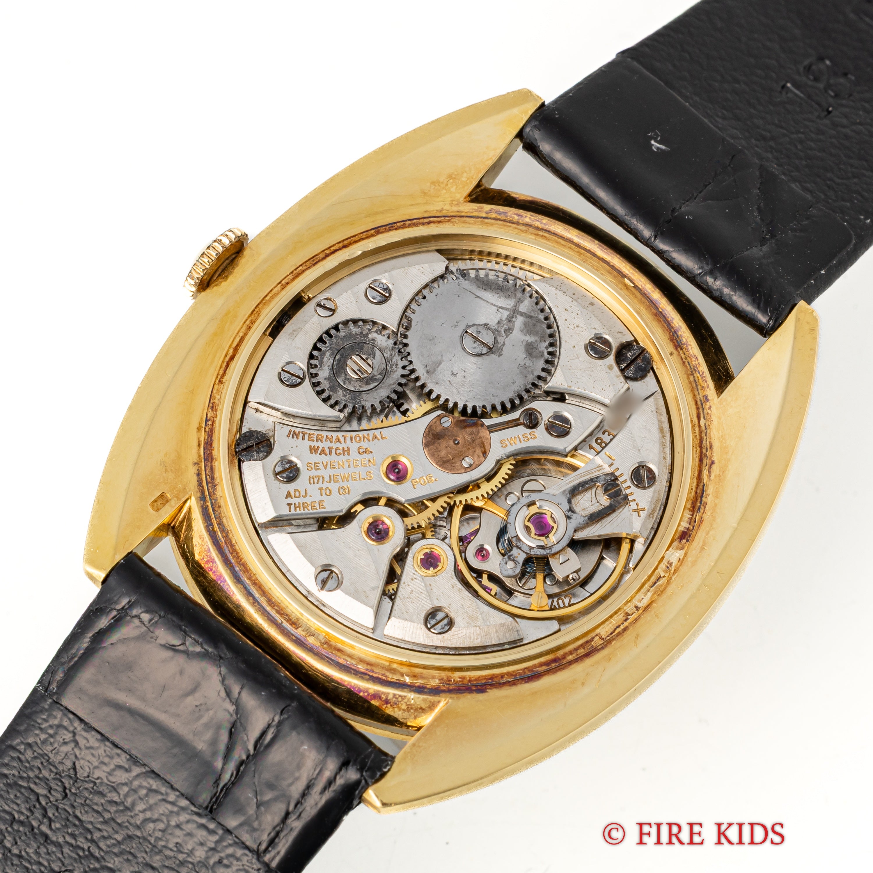 IWC 18金無垢トノーケース 1967年製 手巻 Cal.402 Ref.1419 薄型手巻ドレスウォッチ