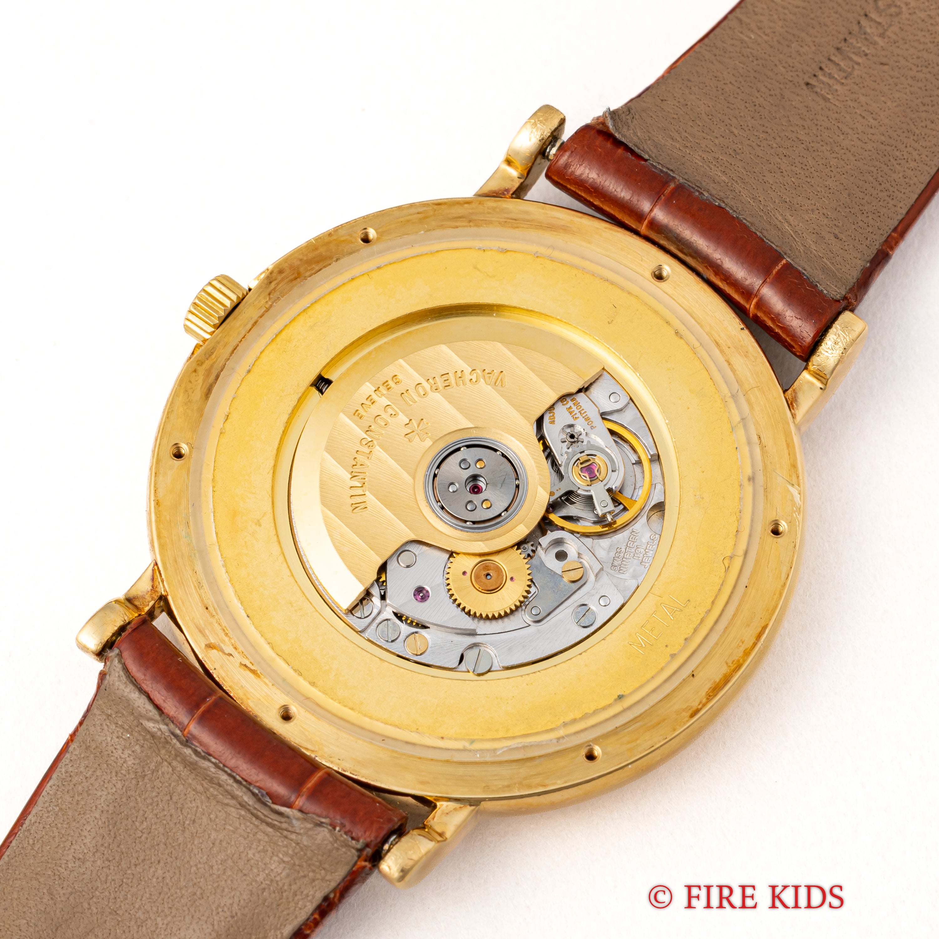 ヴァシュロン・コンスタンタン トゥールドイル 1990年代製 18金無垢ケース 純正金無垢尾錠付き