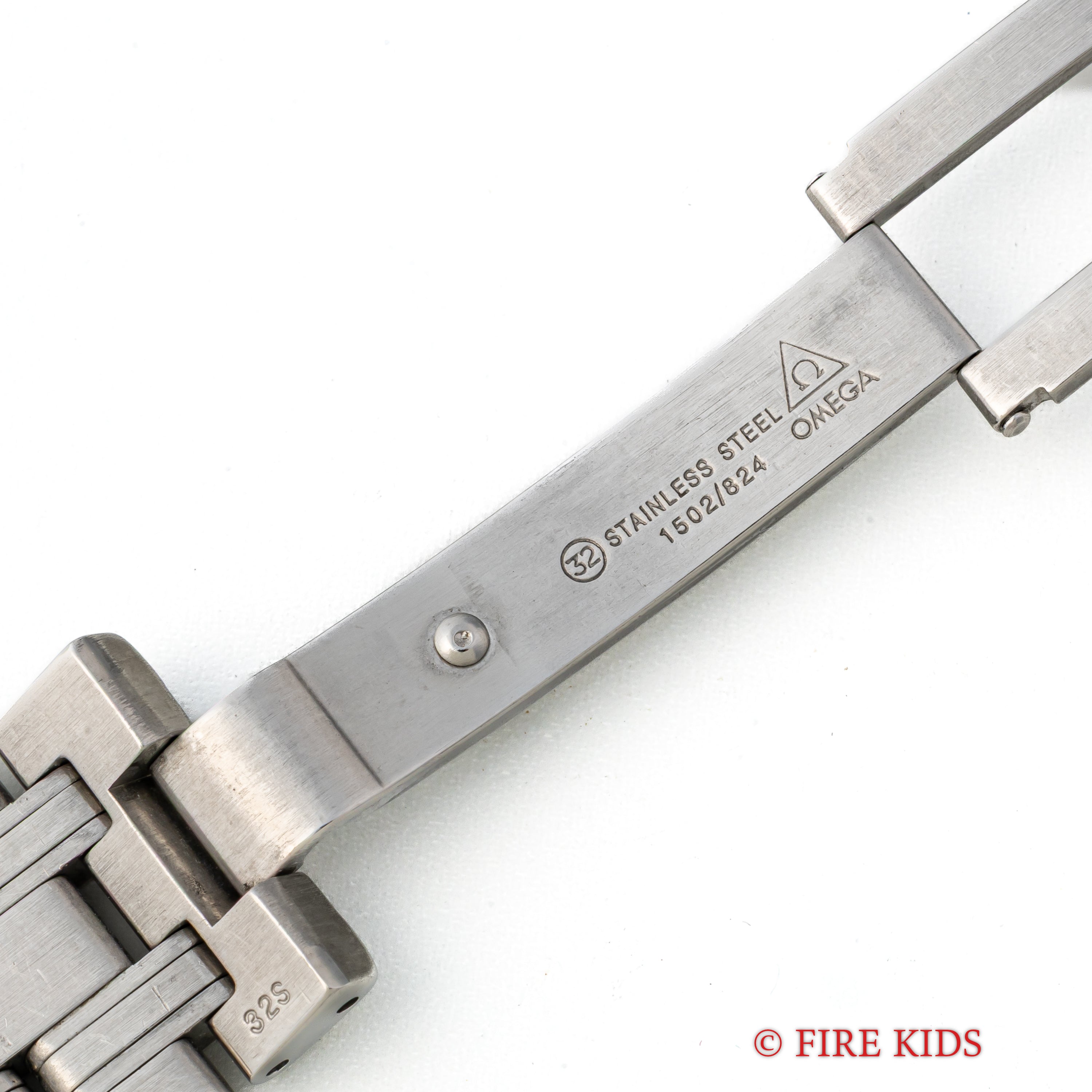 オメガ シーマスター 300 プロフェッショナル 1999年製 Ref.168.1622 分解掃除済