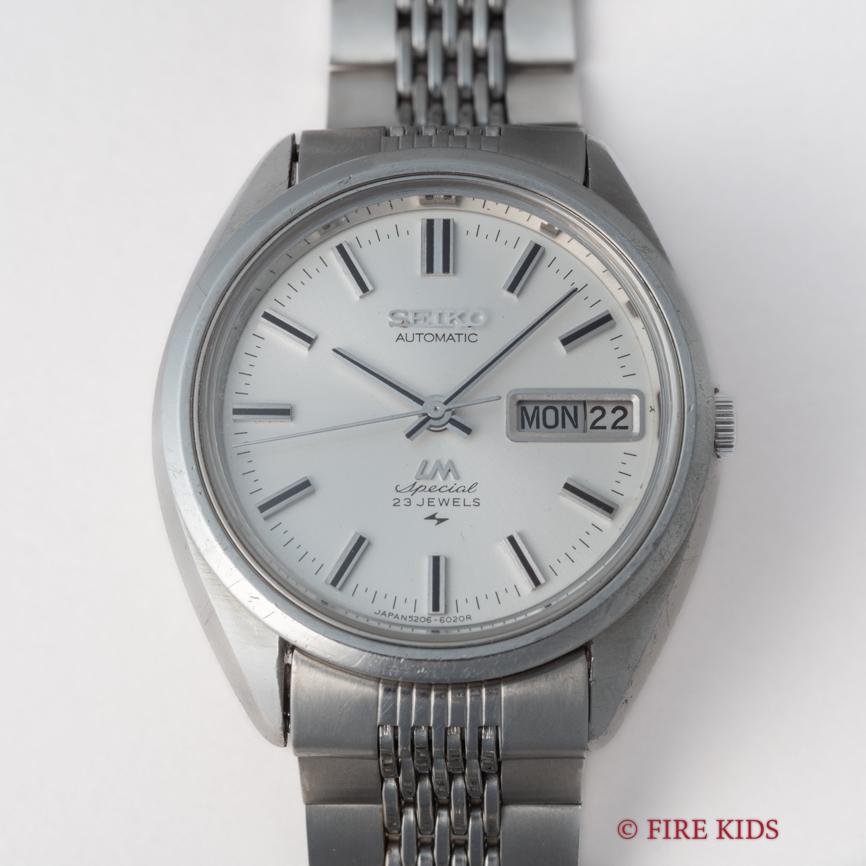 SEIKO 23石 LM special 5206-6020 自動巻 セイコー23石 LM special 5206-6020 自動巻き腕時計