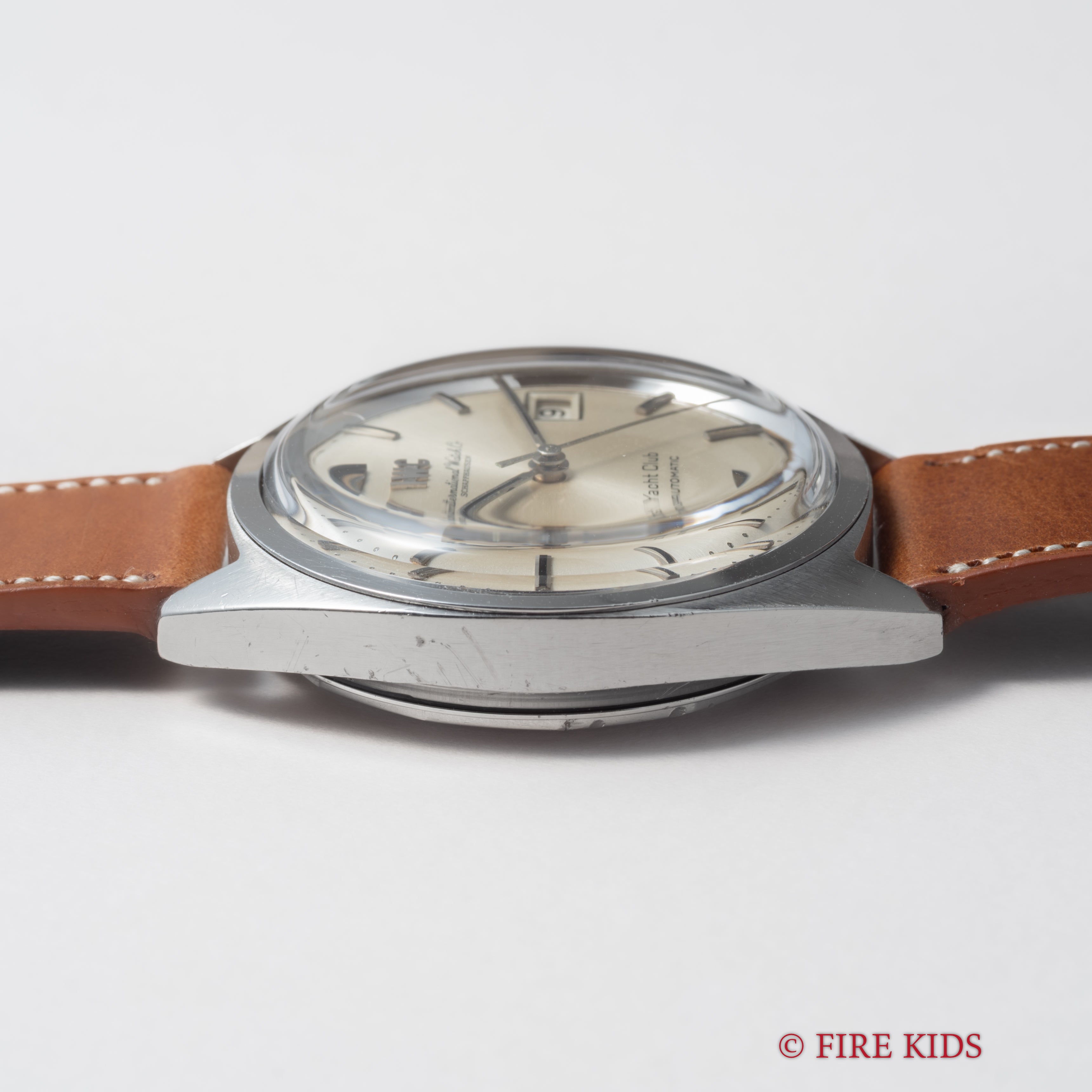 IWC ヨットクラブ 1969年製 シルバーダイヤル ペラトン式自動巻き Ref.R811 Cal.8541B