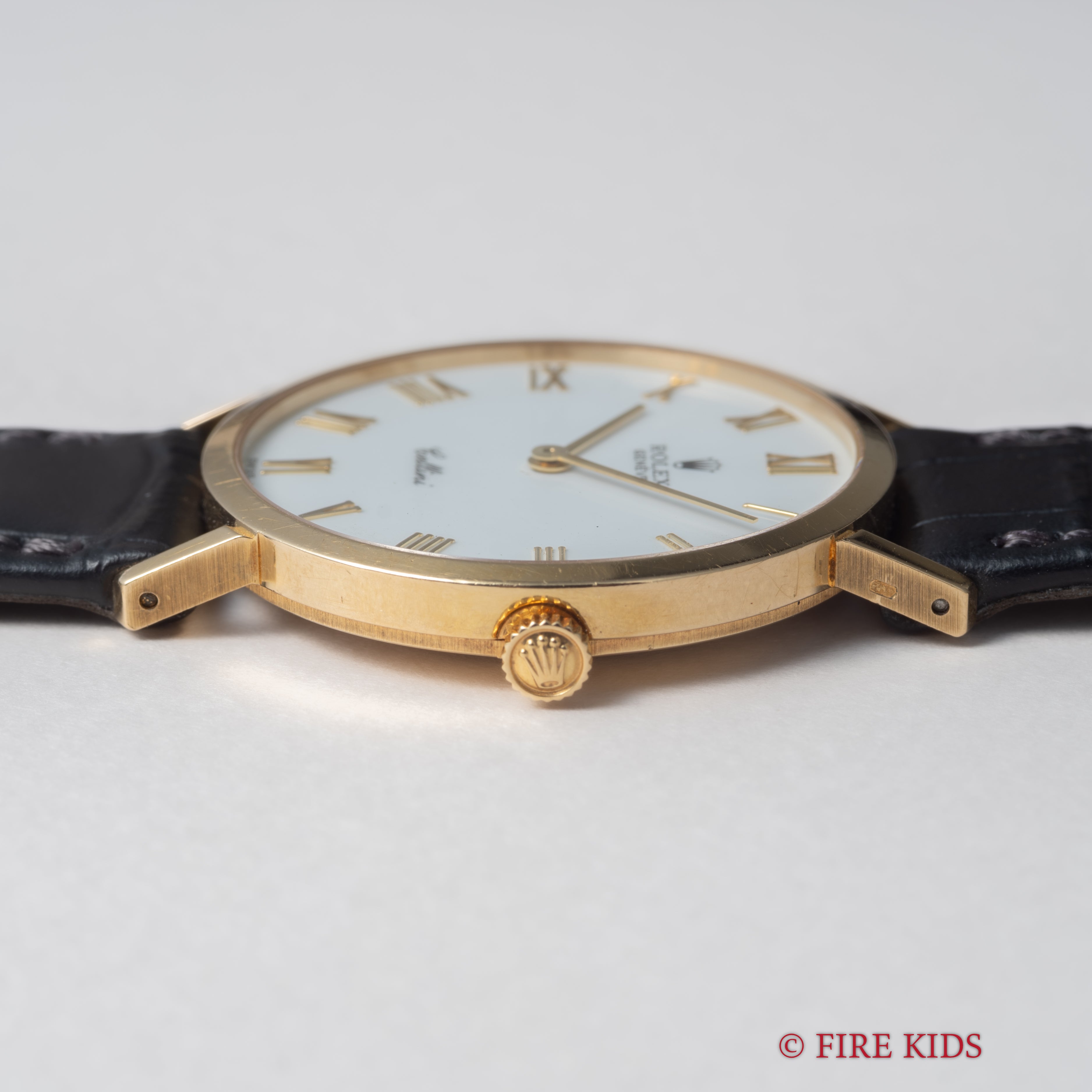 ロレックス チェリーニ 1981年製 ホワイトローマンダイヤル Ref.4112 18金無垢ラウンドケース