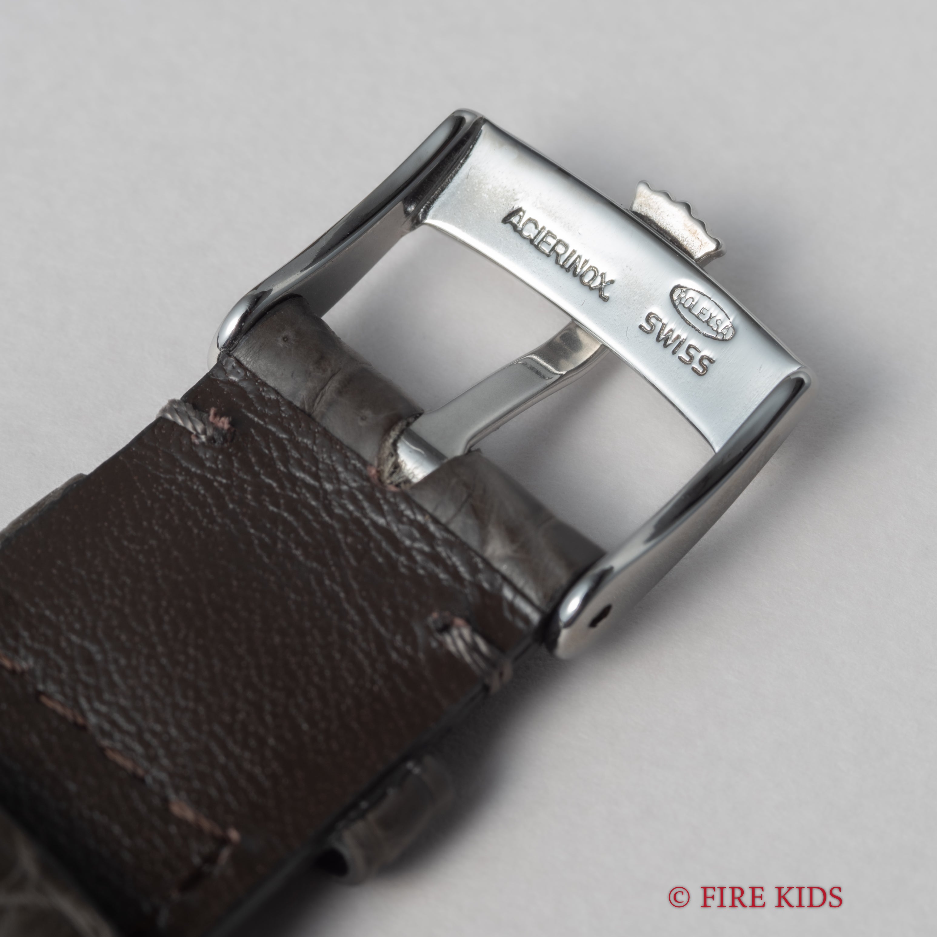 ロレックス デイデイト 18金無垢ホワイトゴールドバークベゼル 1968年製 Ref.1807