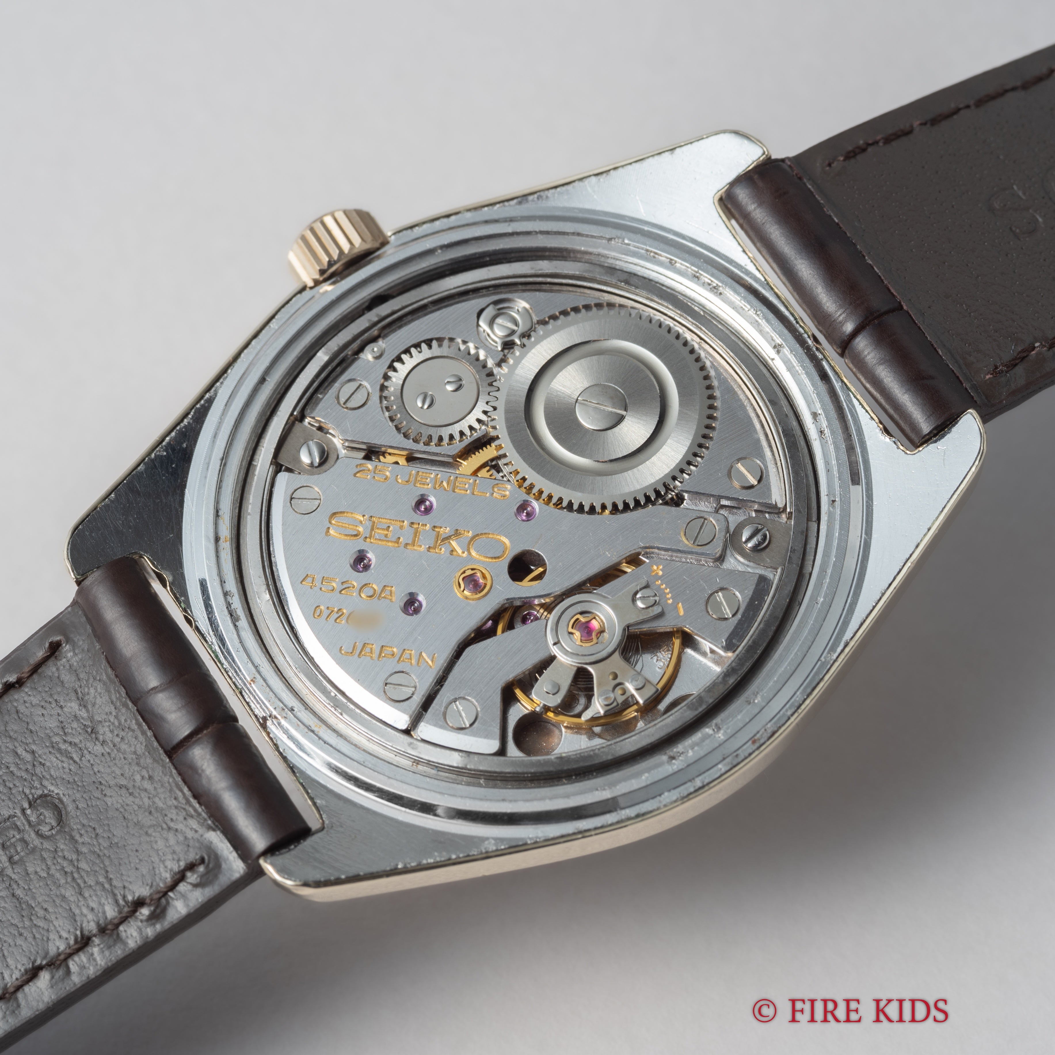 グランドセイコー 1969製 Ref.4520-8000 CAPゴールド 45GS 10振動 手巻き GS基準合格証明書付