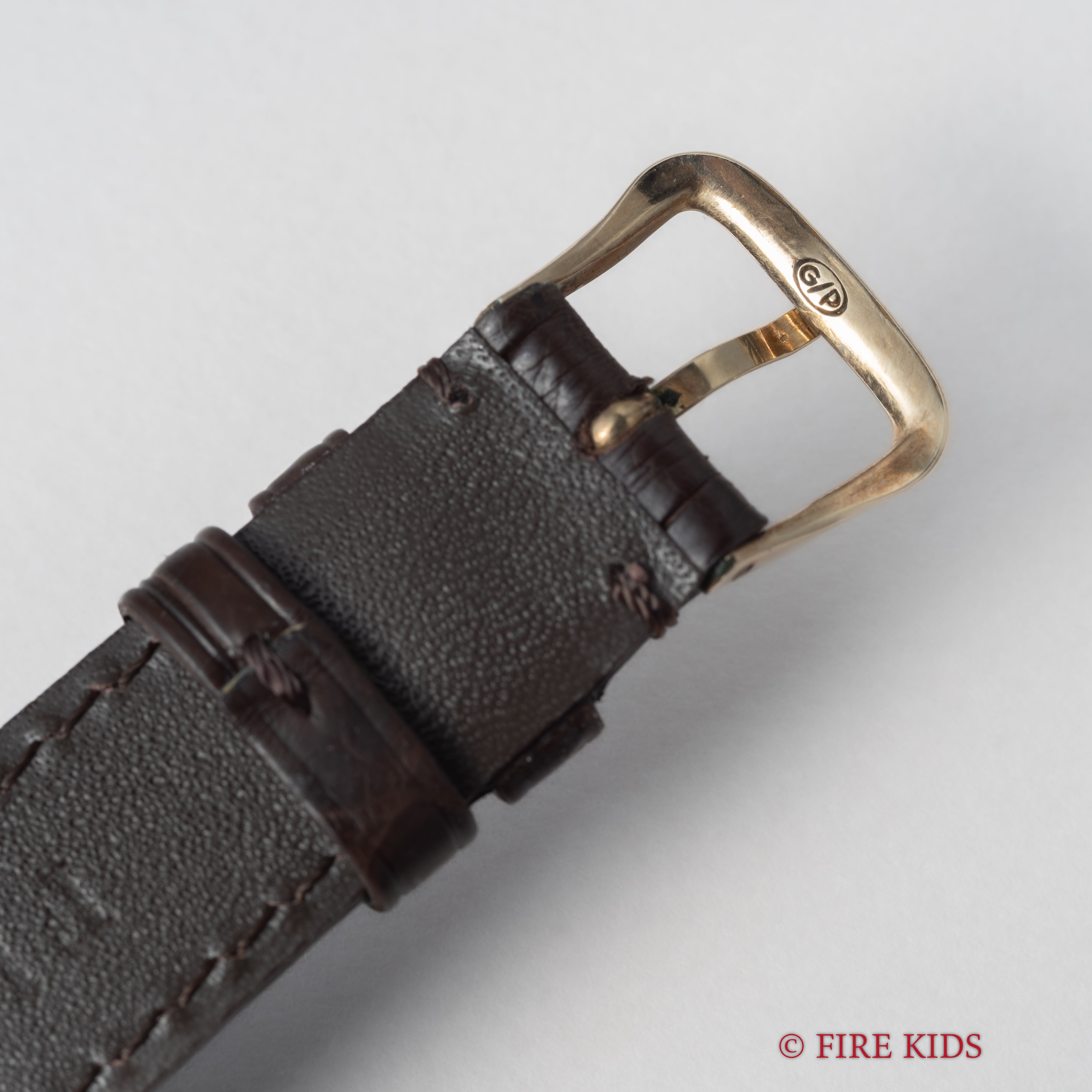 ジラール・ペルゴ Ref.B2138 14金無垢ケース ユニークダイヤル 手巻き 1970年代製 純正尾錠付き