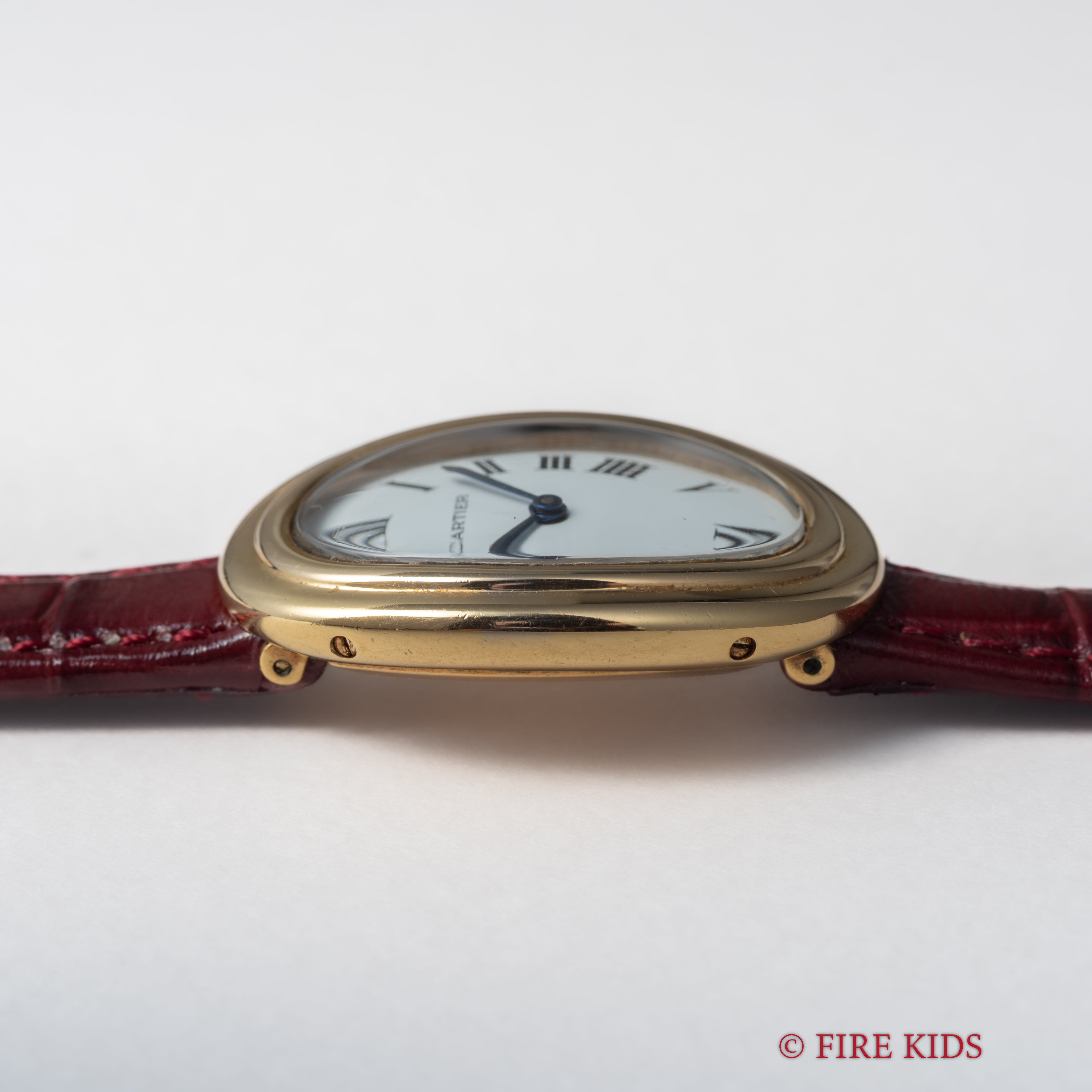 カルティエ 1980年代製 ベニュワール 手巻き Ref.78094 18金無垢イエローゴールド 純正金無垢尾錠付き