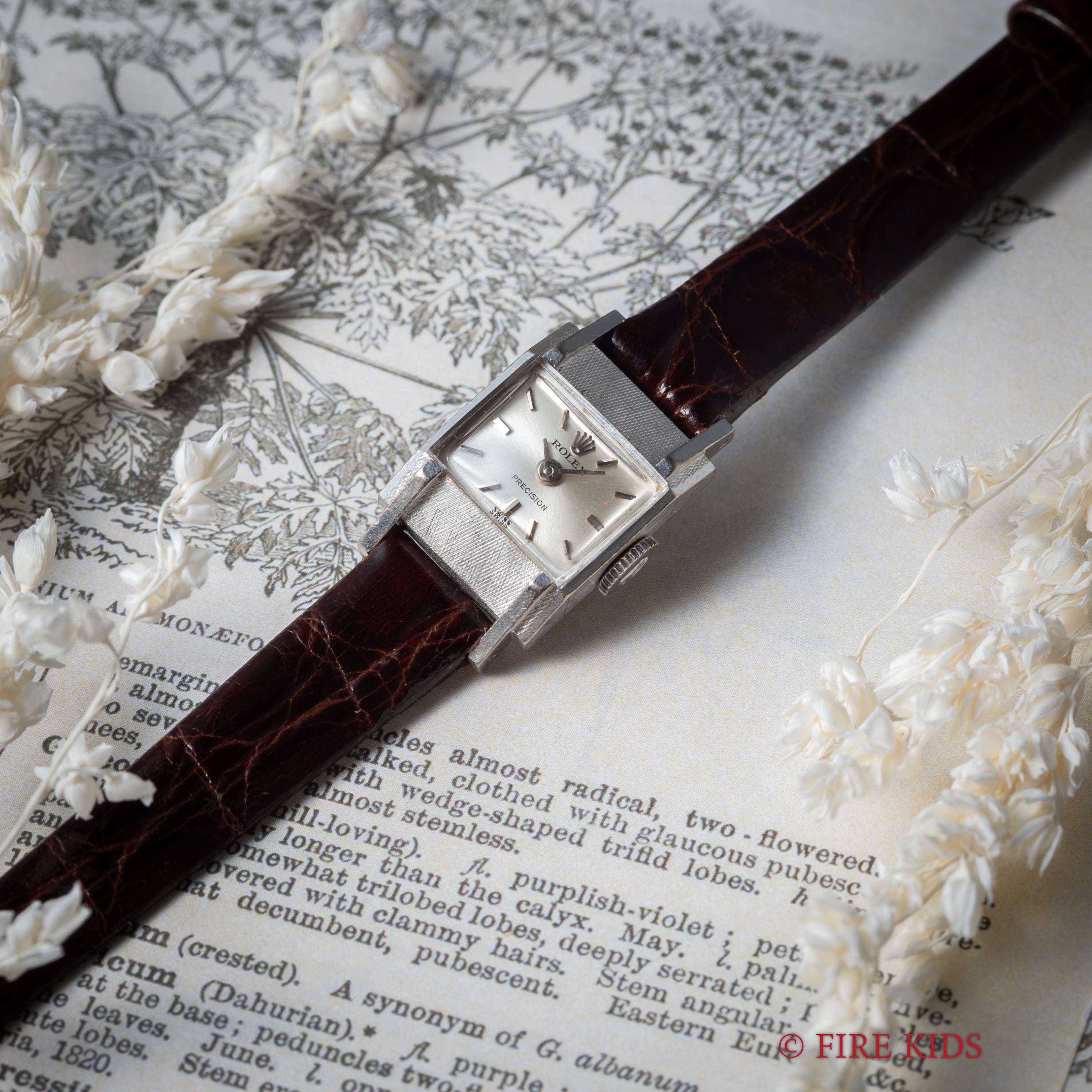 ロレックス 18金無垢ホワイトゴールドスクエアケース 1970年製（昭和45