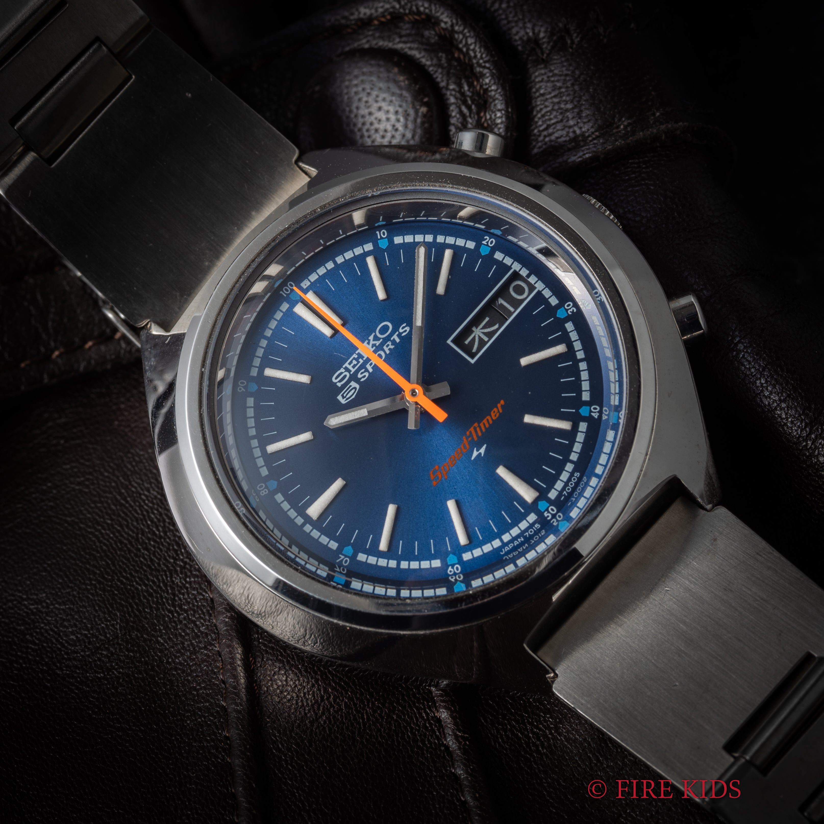 セイコー 5スポーツ スピードタイマー ブルーダイアル Ref.7015-8000 1973年製 タグ、冊子付 N.O.S