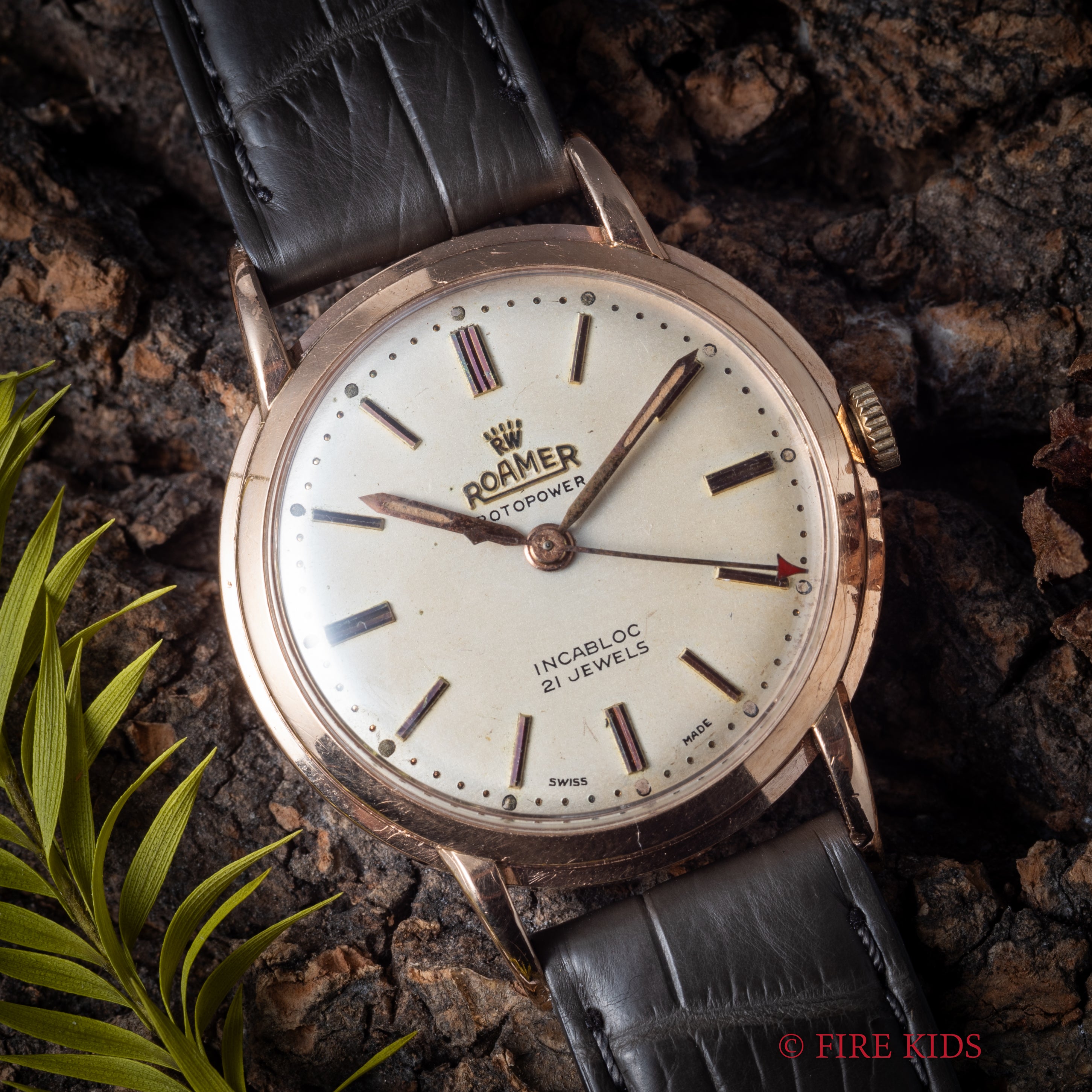 ローマー 9金無垢イングランドケース 1968年製 自動巻 スイス製