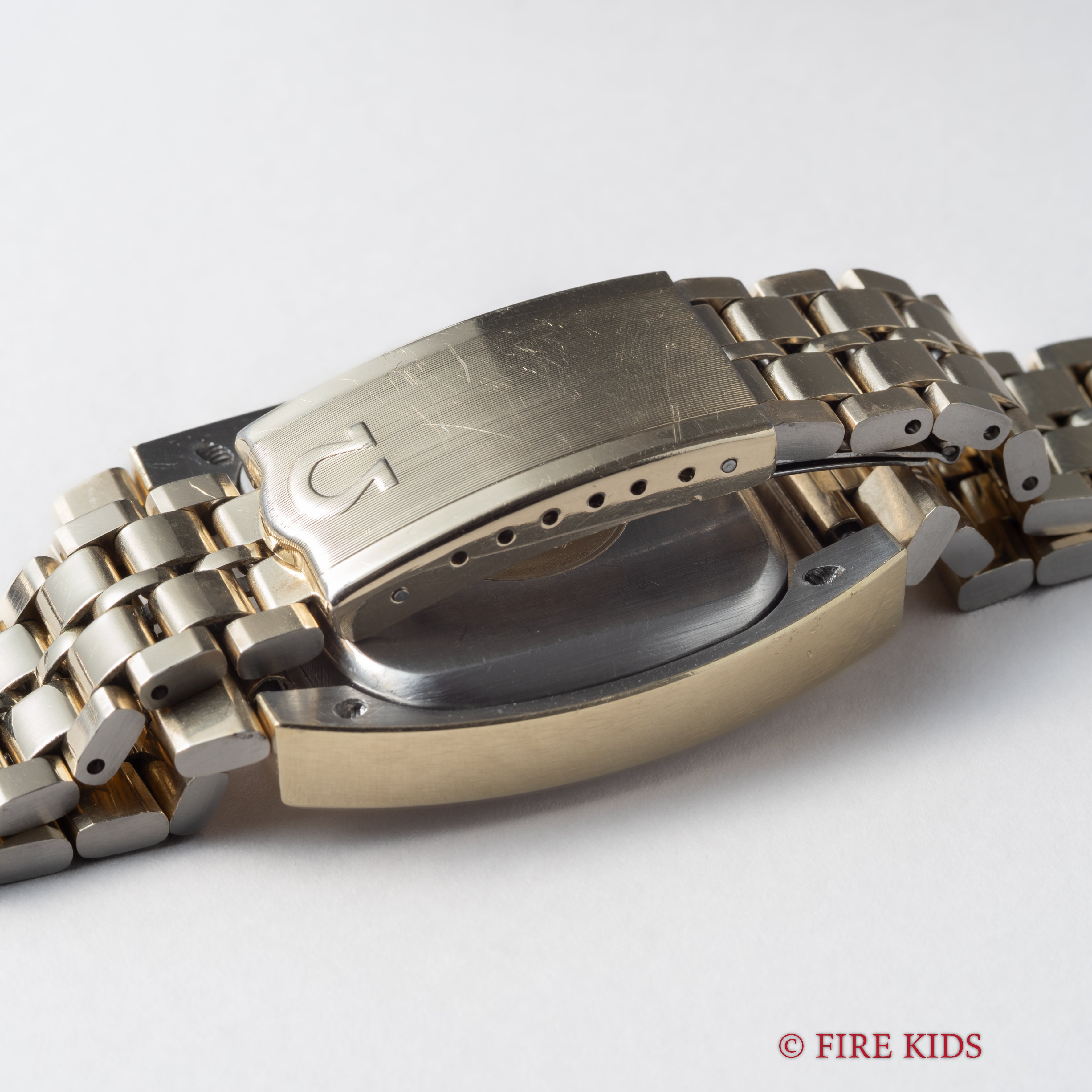 オメガ 1972年製 コンステレーション インテグレート Ref.168.0058 自動巻クロノメーター Cal.1011 純正ブレス