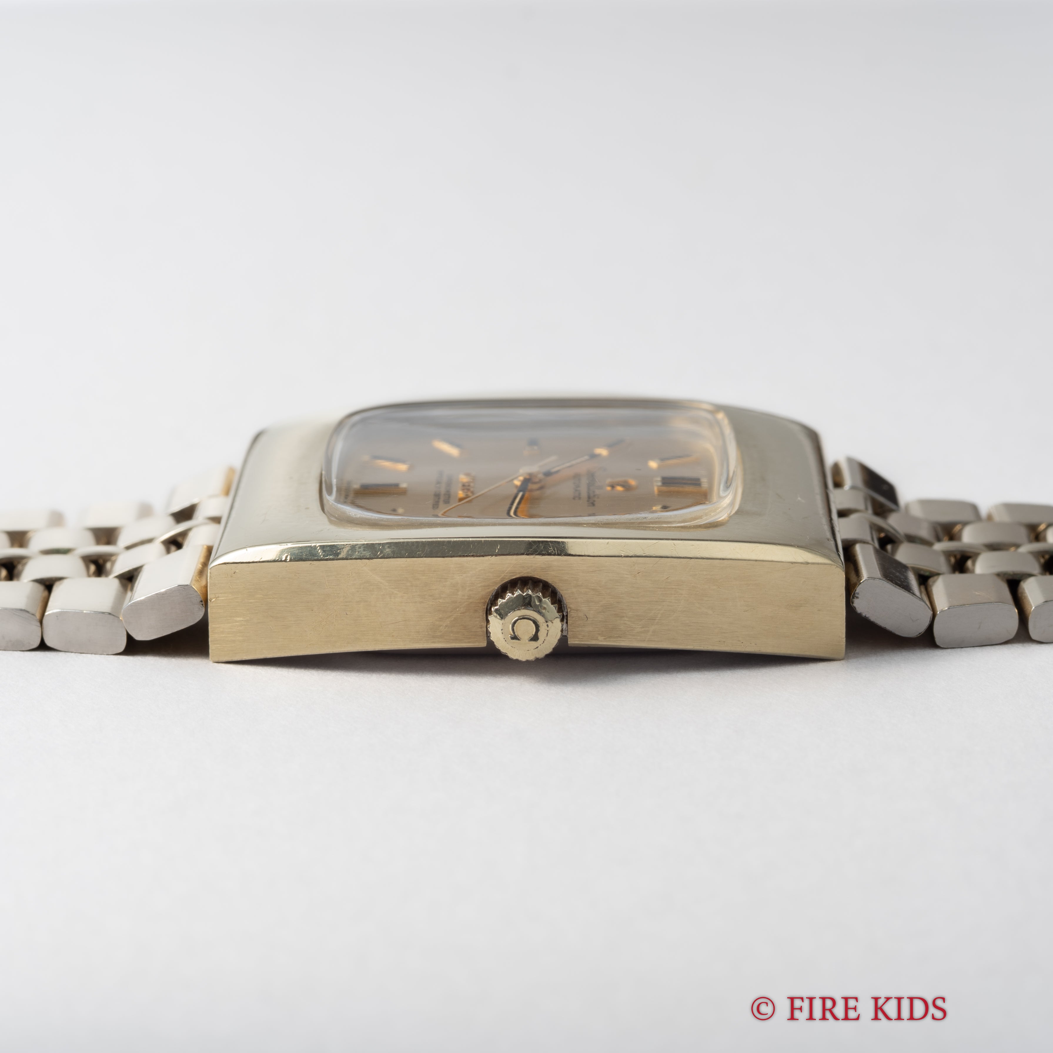 オメガ 1972年製 コンステレーション インテグレート Ref.168.0058 自動巻クロノメーター Cal.1011 純正ブレス