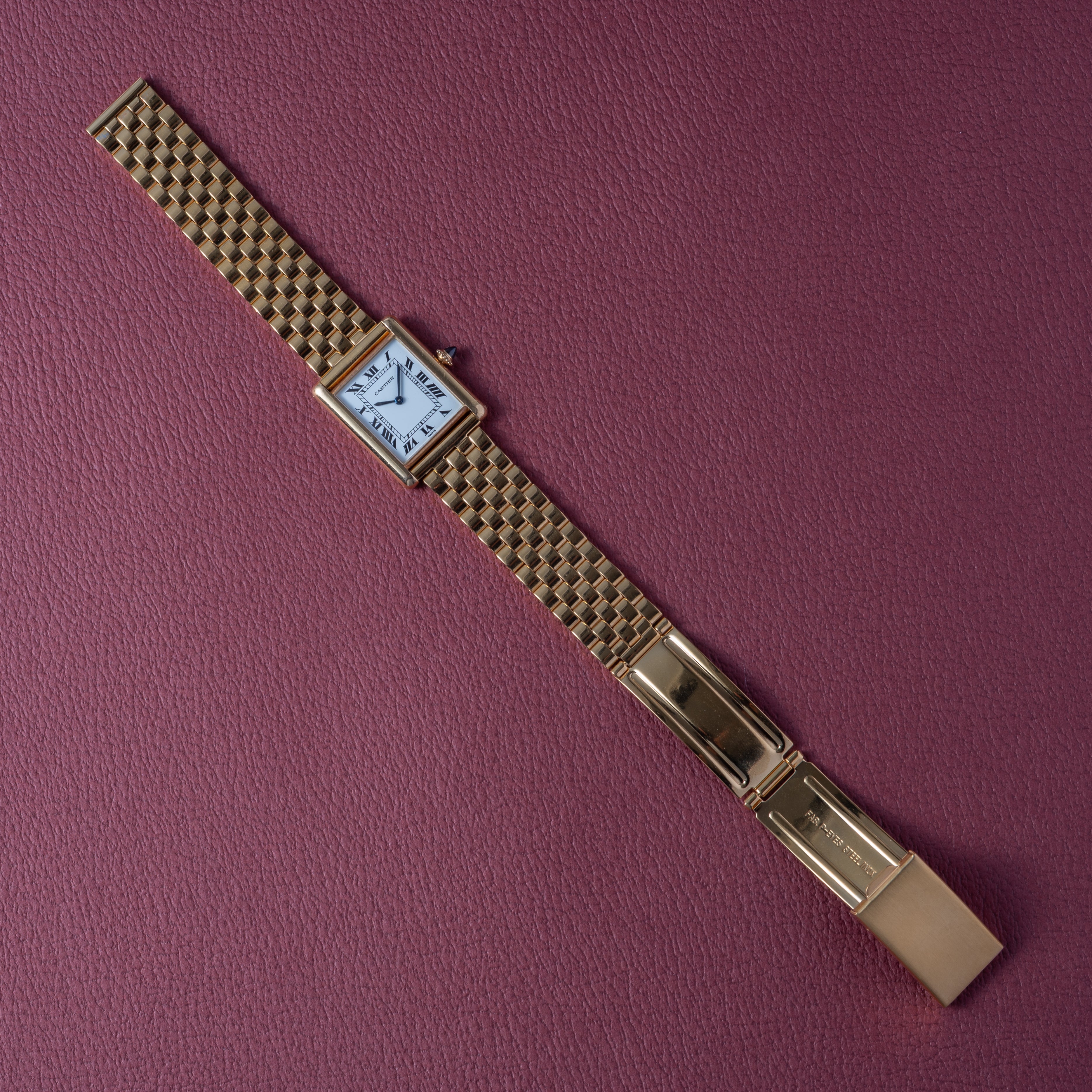 カルティエ タンクルイ18金無垢LMサイズ PARISダイヤル 手巻