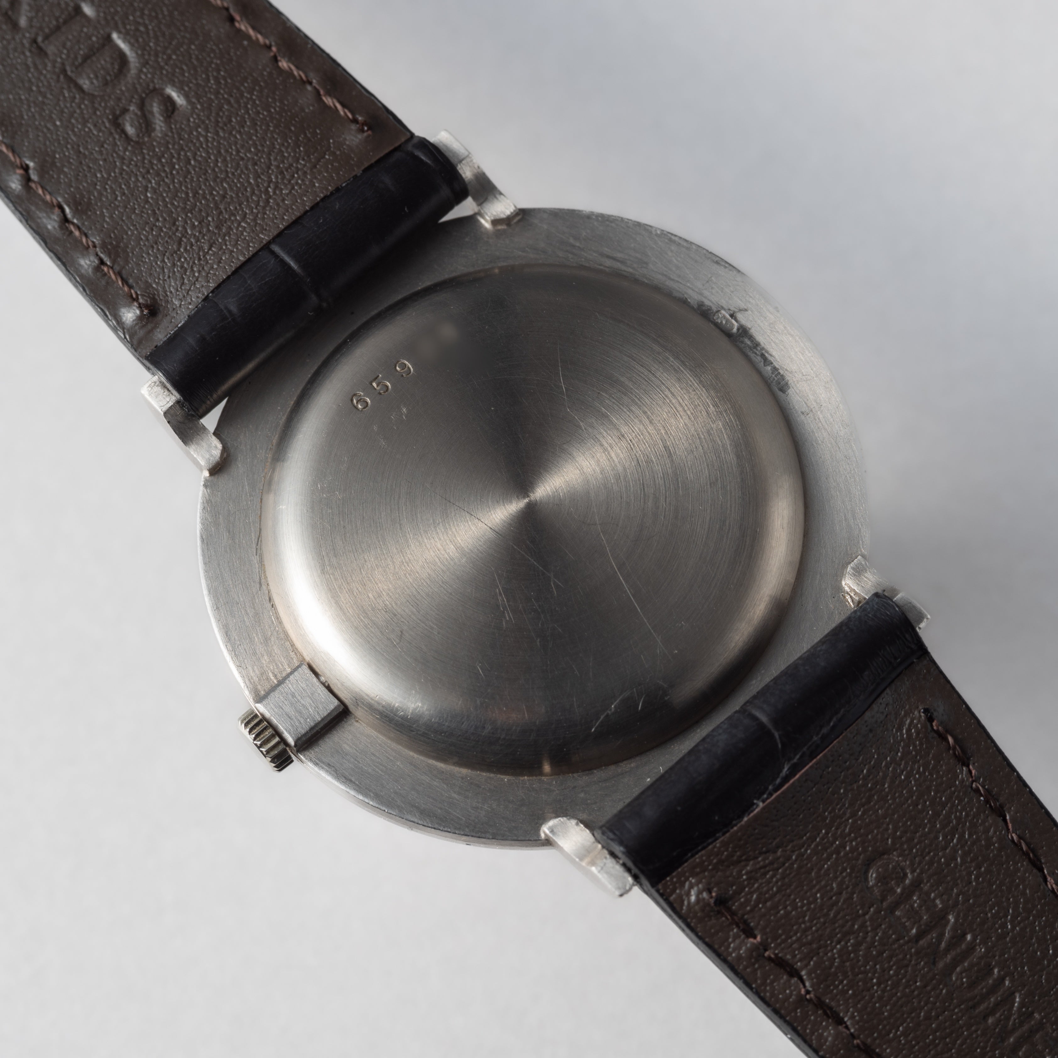 オーデマ・ピゲ ホブネイル 18金無垢ホワイトゴールド 1970年代製 自動巻 Cal.K2120 純正18KWG尾錠