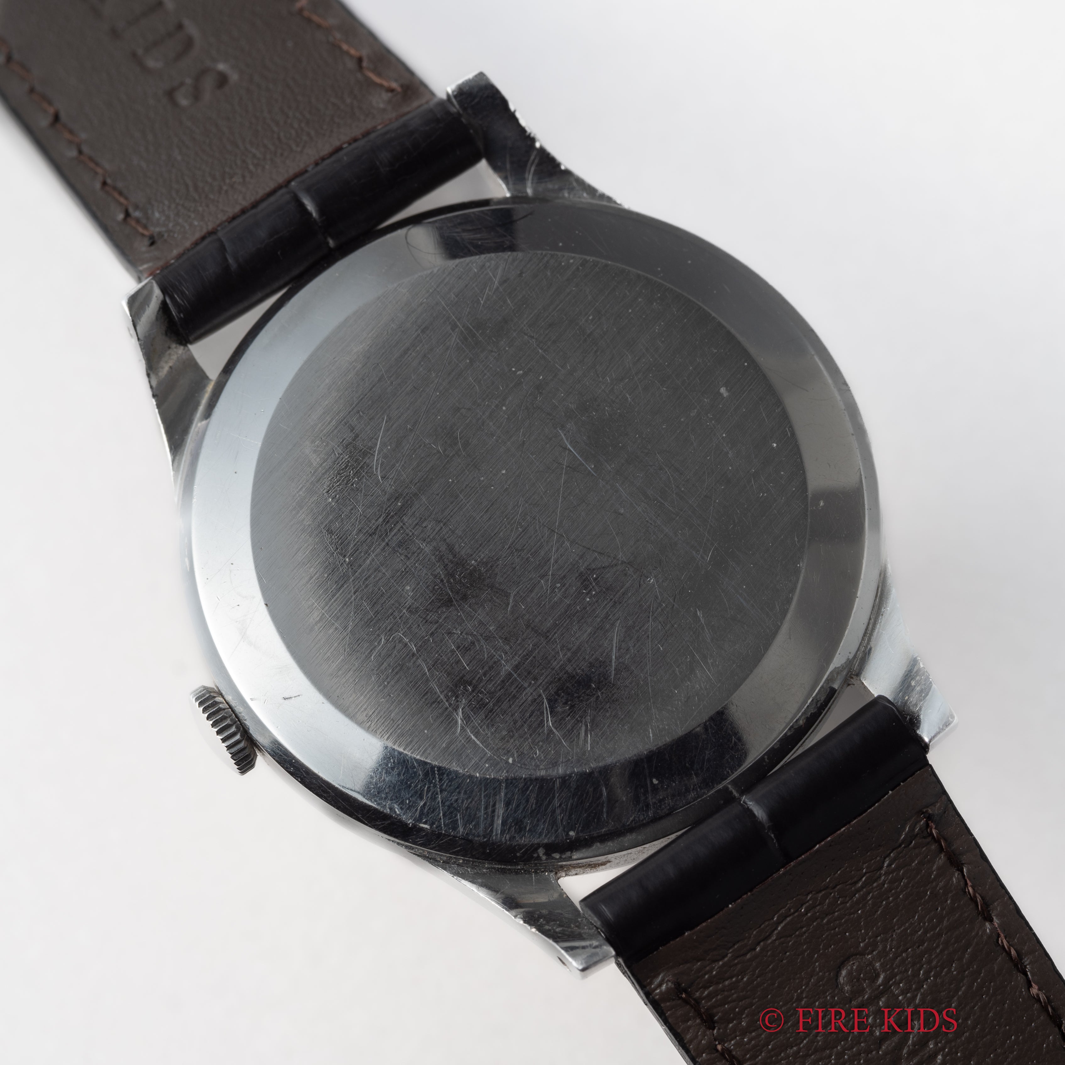 IWC ラウンドケース 1962年製 手巻き Cal.89 砲弾インデックス