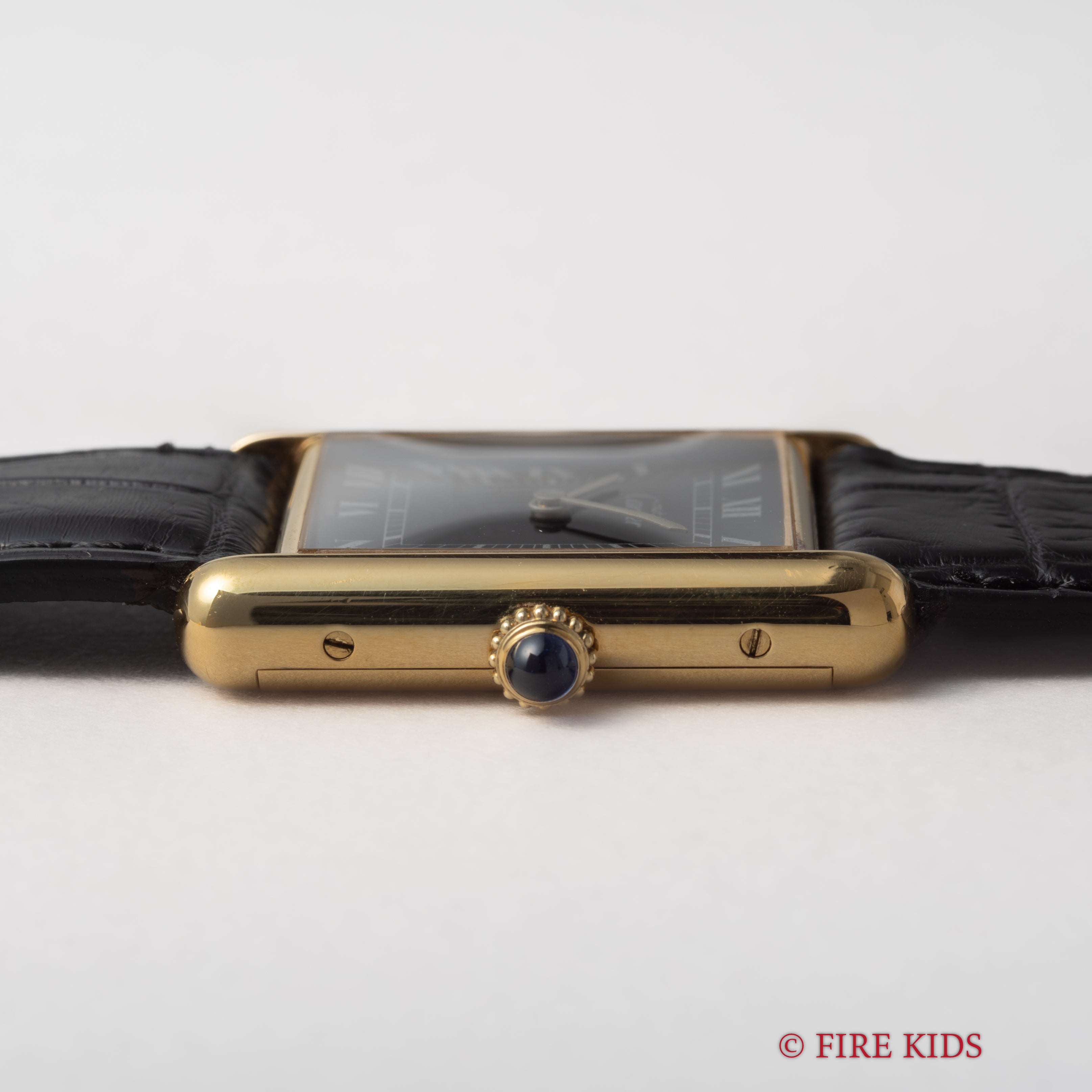 カルティエ マストタンク 1980年代製 LMサイズ ブラックローマンダイヤル 手巻 純正尾錠 箱ギャラ付