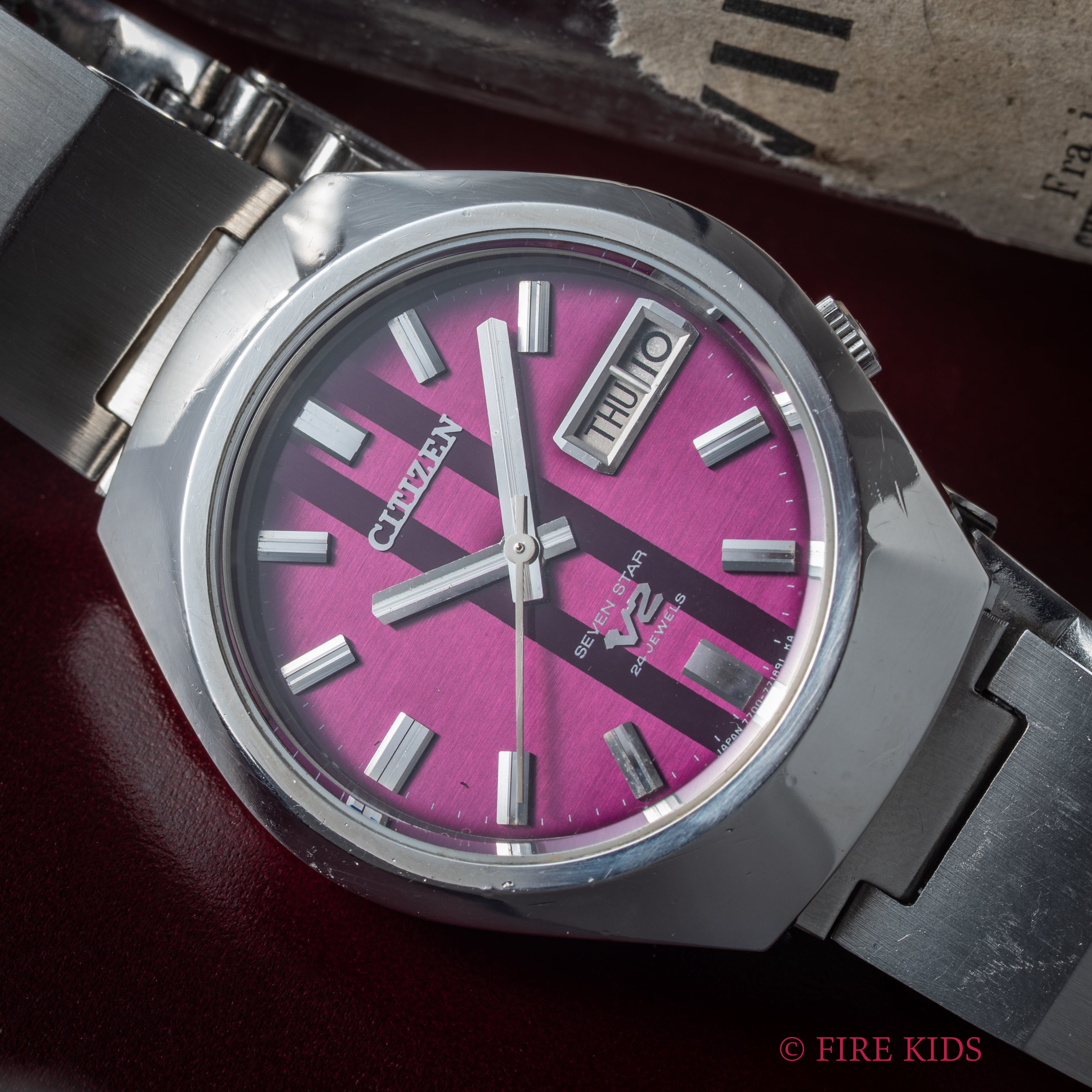 シチズン V2パープル 1973年製 自動巻き 純正ブレス付き