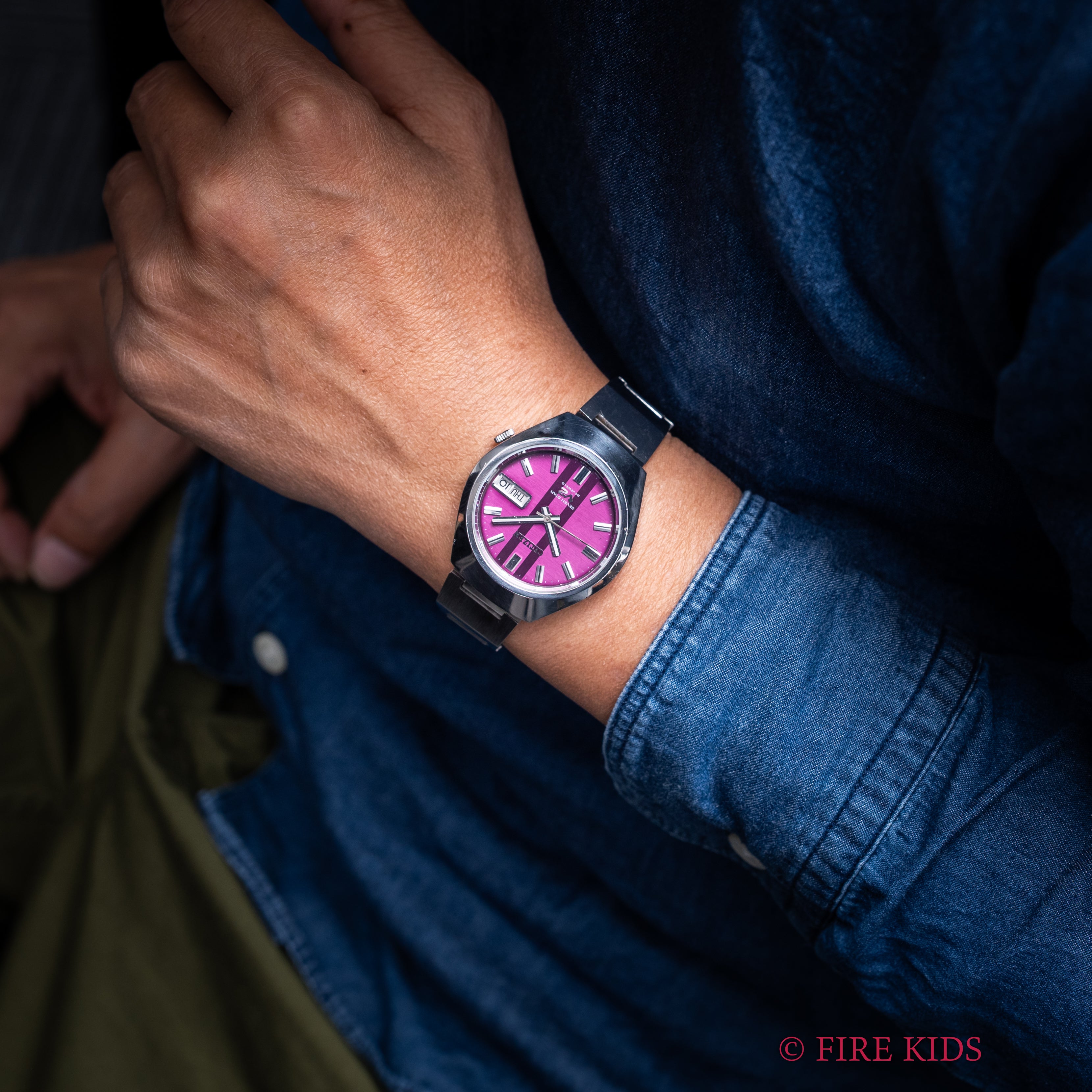 シチズン V2パープル 1973年製 自動巻き 純正ブレス付き