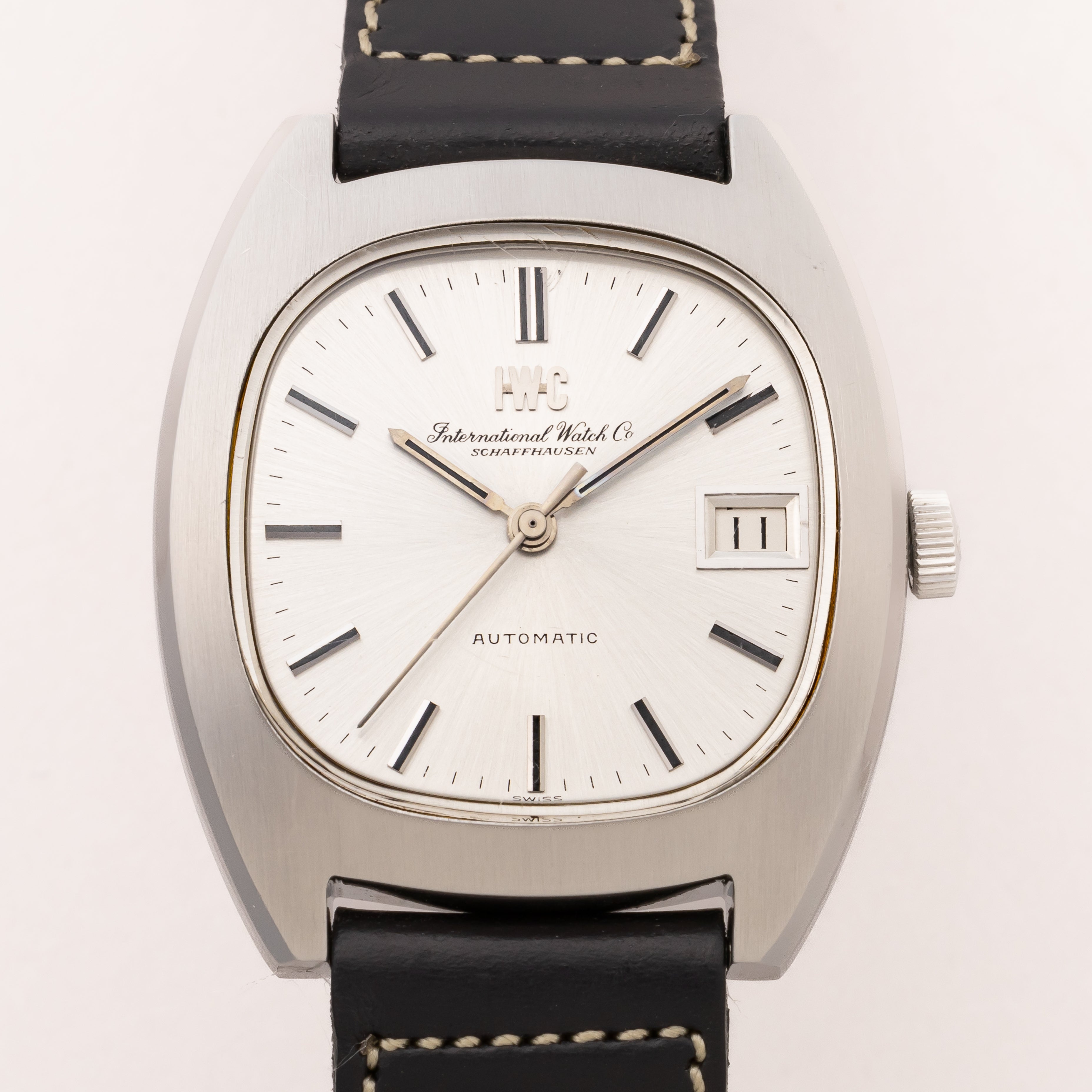 IWC トノーケースTV オートマチック1972年製 純正尾錠付 ノン IWC トノーケースTV オートマチック1972年製 純正尾錠付 ノン