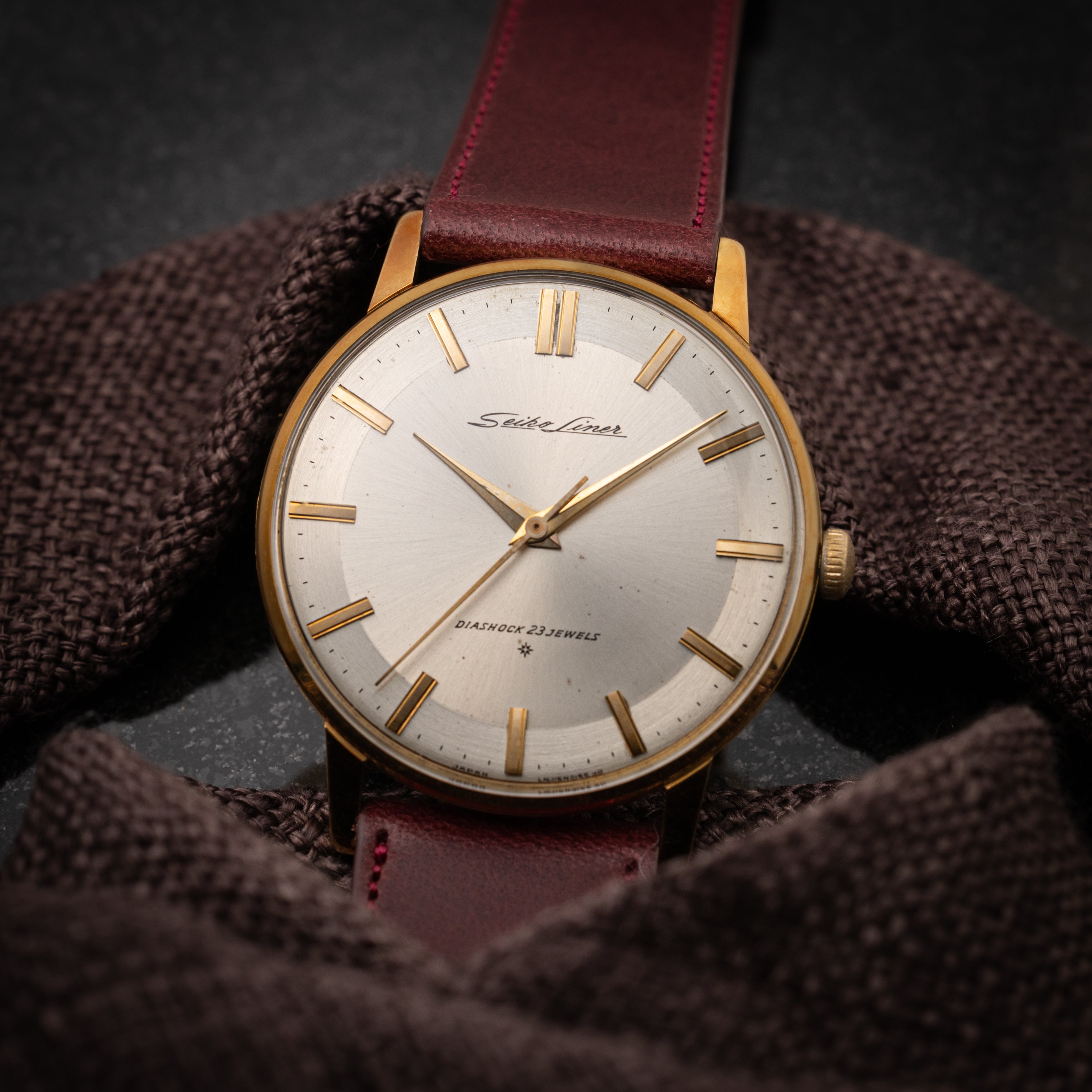 【動作良好】セイコー スカイライナー アンティーク 腕時計 1962年 手巻きタイムグラファーは簡易測定です