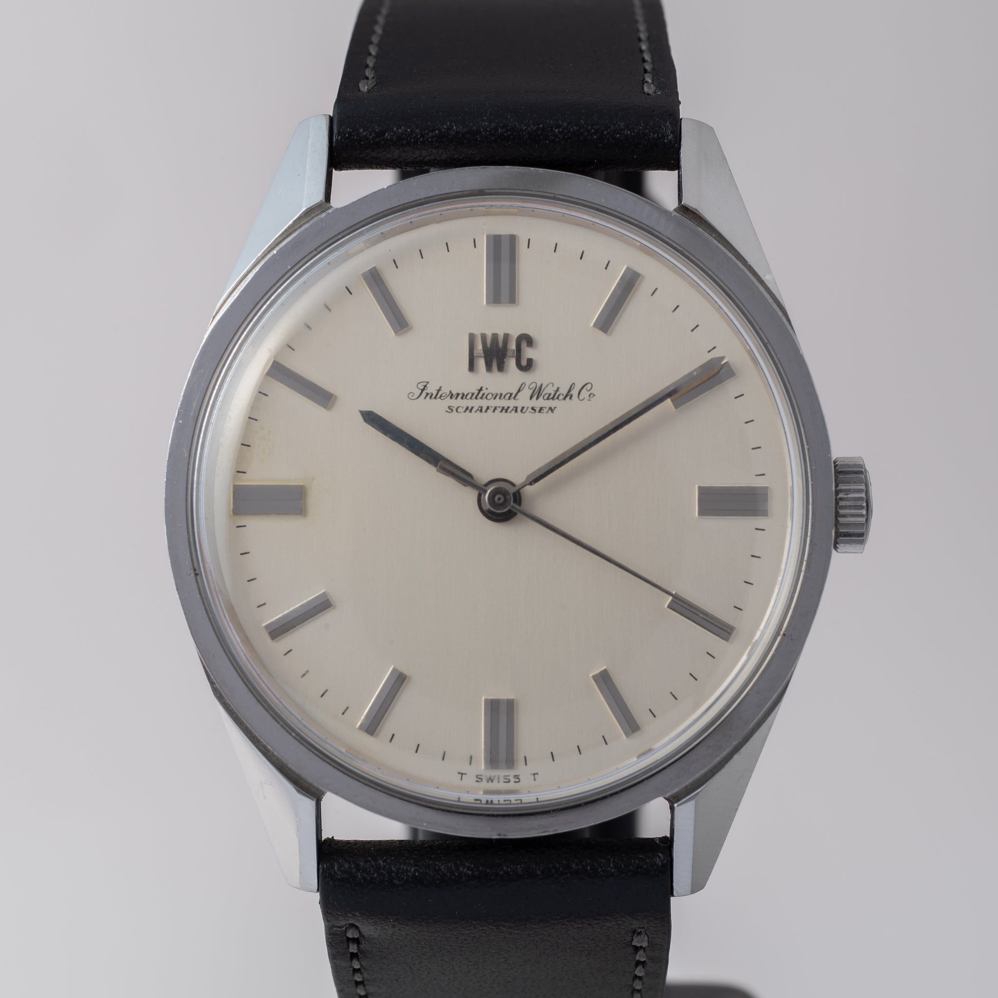 IWC ラウンド 1969年製 Cal.89 手巻き オールドインター R810 – FIRE KIDS