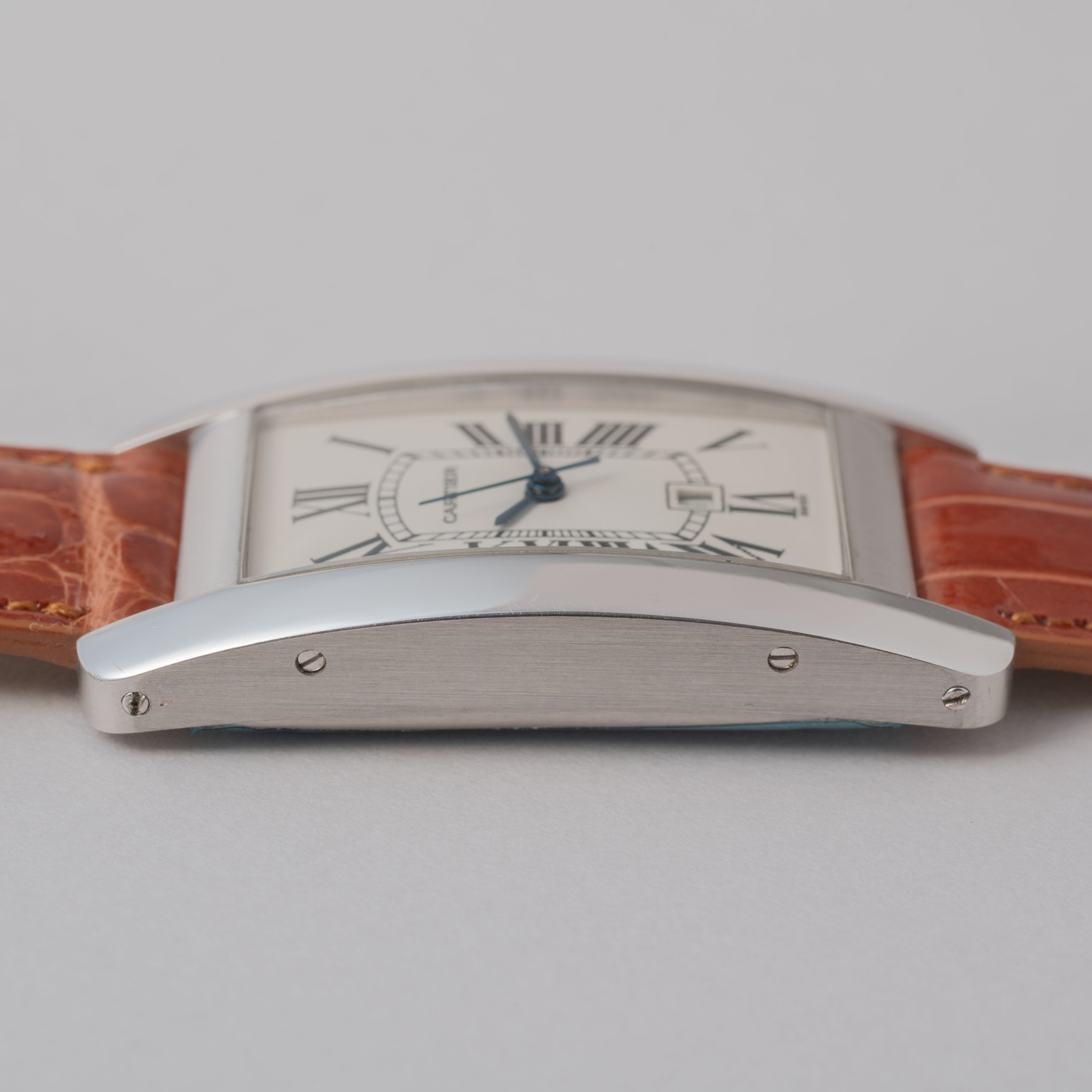 Cartier タンクアメリカン mm ホワイトゴールド 中古)CARTIER カルティエ タンク アメリカンMM W26036L1