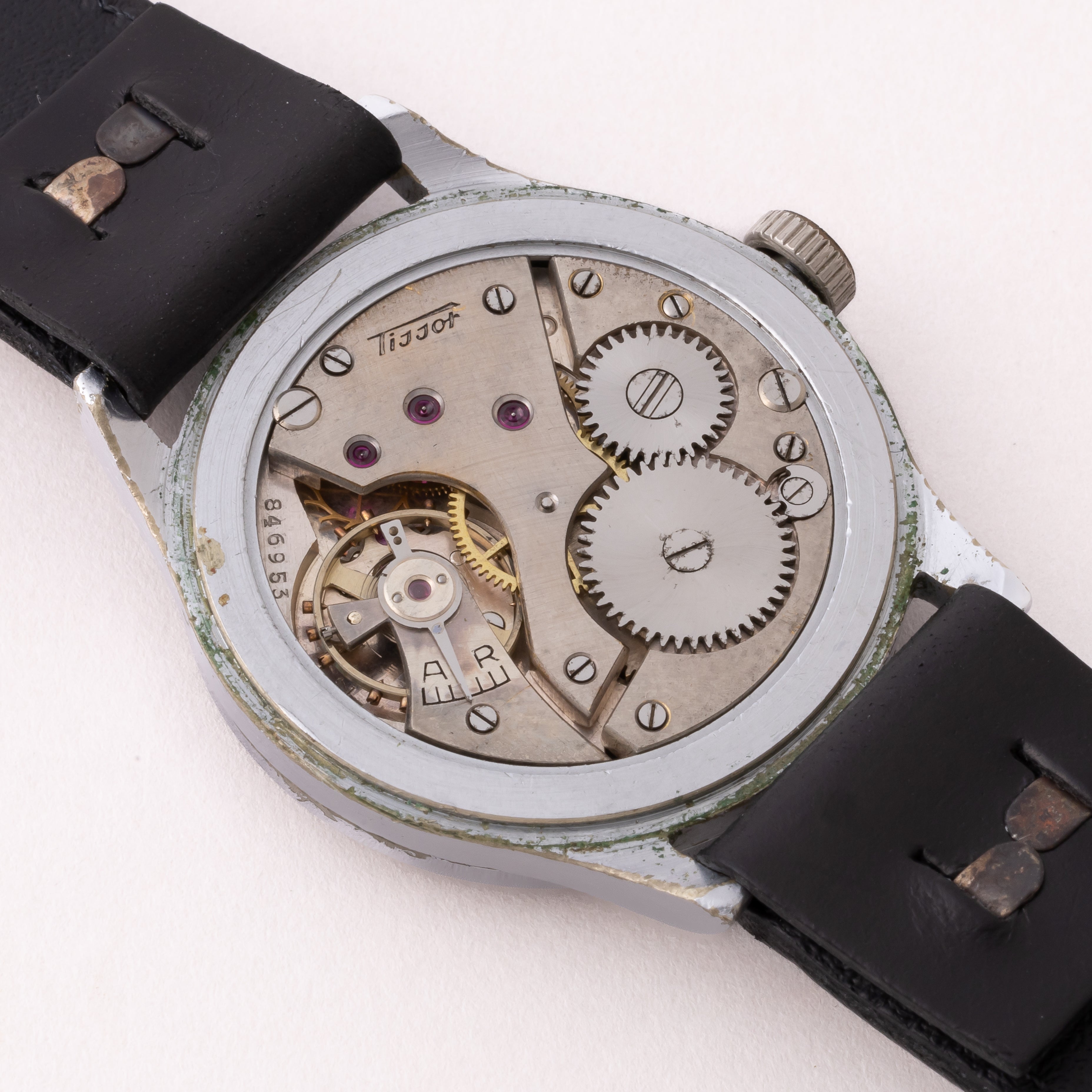 TISSOT 手巻き時計 ティソ ラウンドケース ブラックダイヤル 手巻き 1940年代