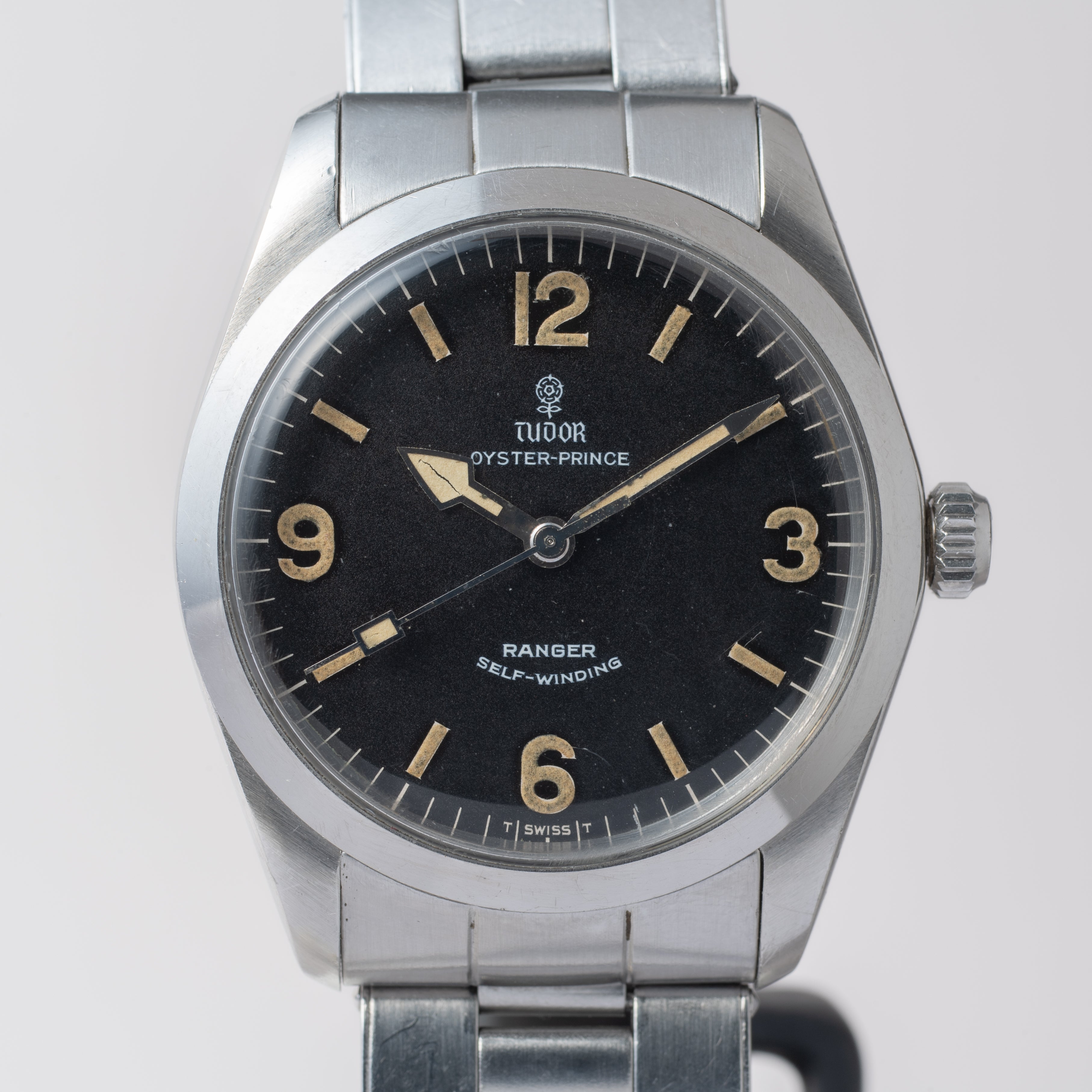 TUDOR チュードル チューダー オイスタープリンス 小バラ 赤レンジャー 