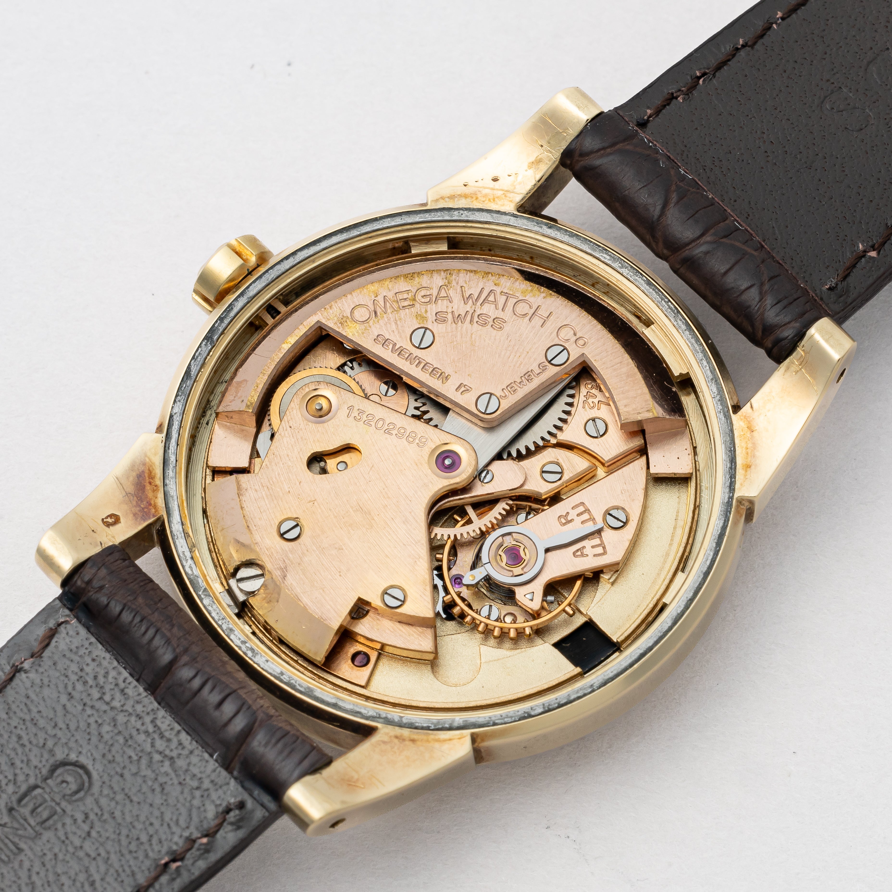 オメガ シーマスター 14金無垢ケース Ref.2576 ブラックギョウシェダイヤル 1952年頃