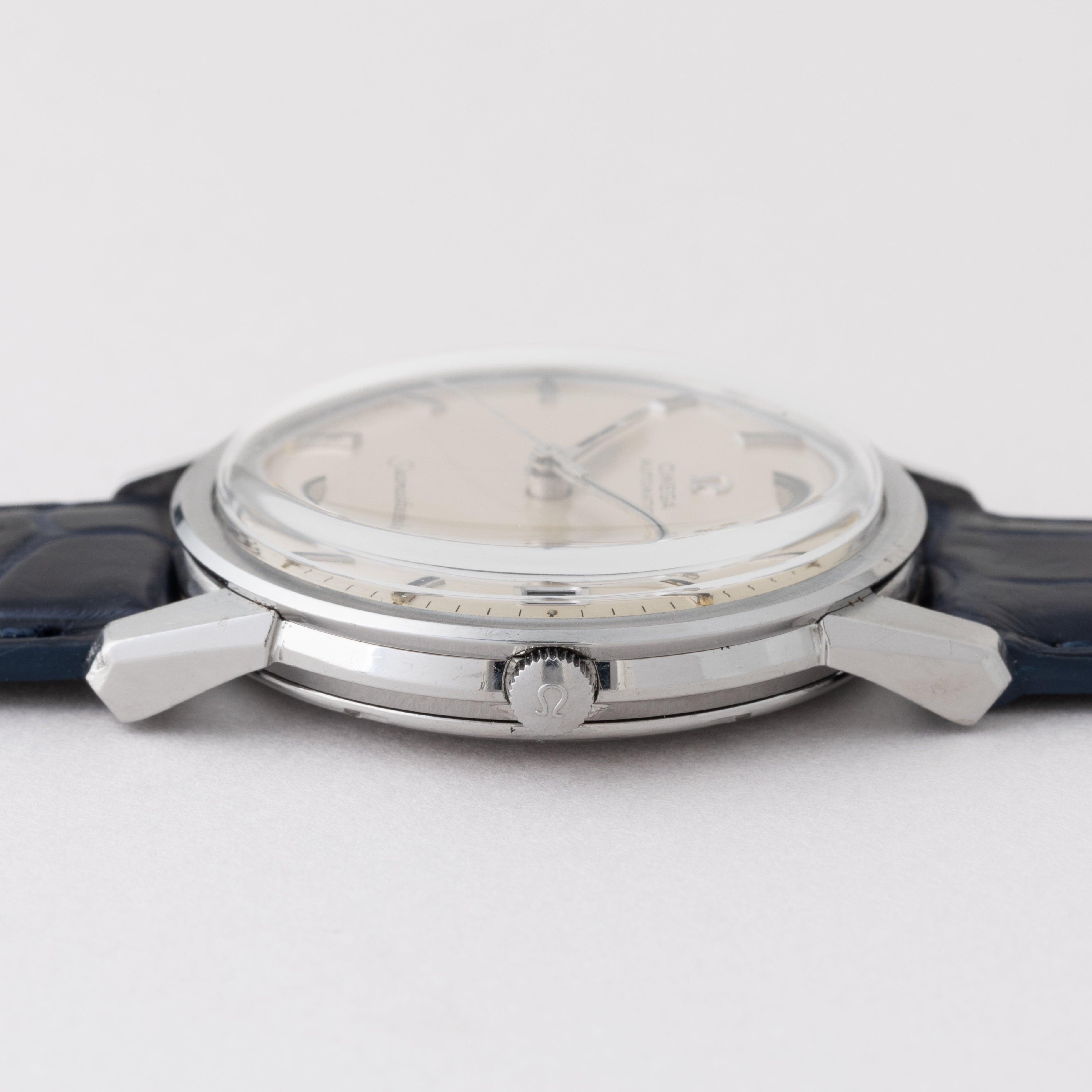 オメガ シーマスター 1968年製 ラウンドケース シルバーダイヤル Ref.166.003