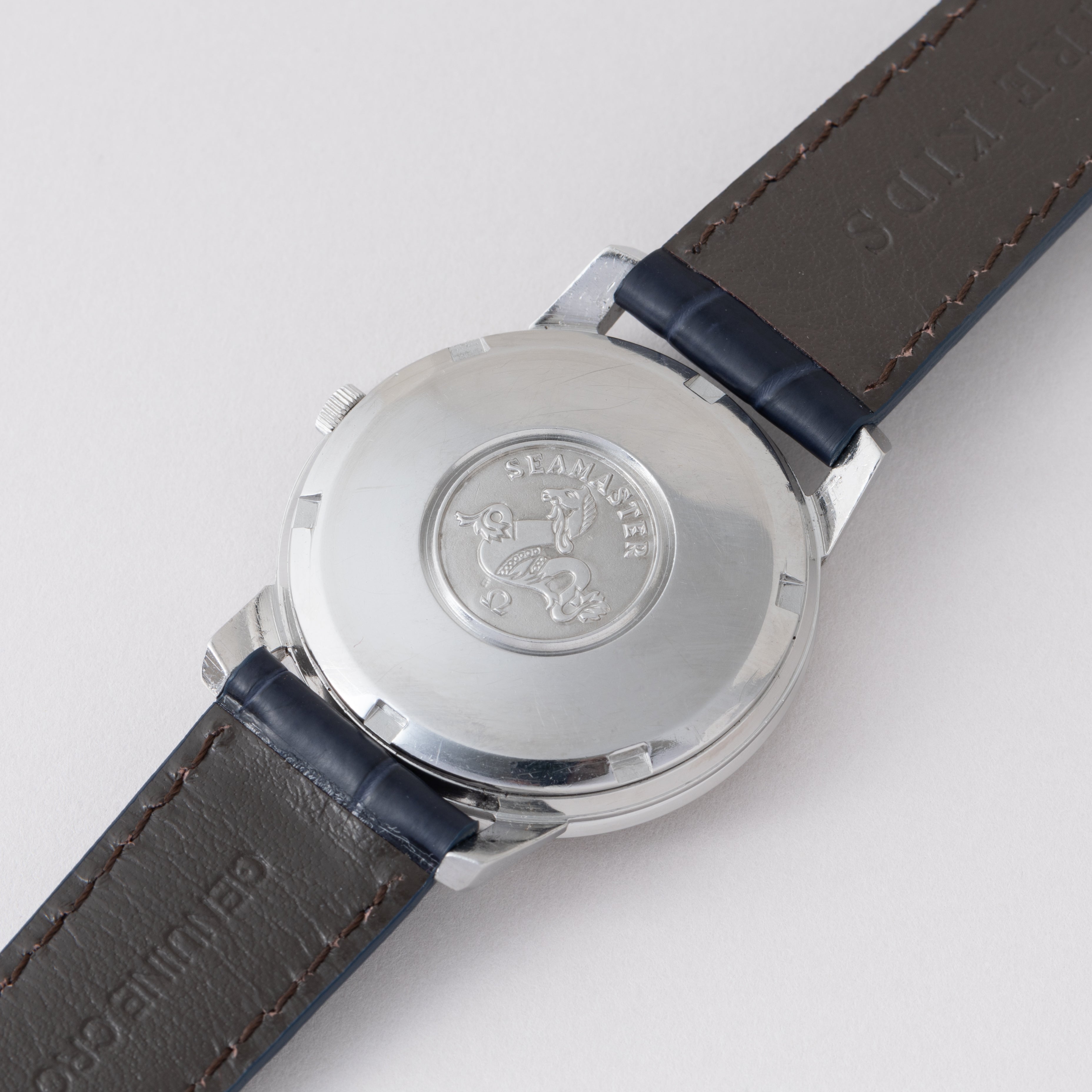 オメガ シーマスター 1968年製 ラウンドケース シルバーダイヤル Ref.166.003