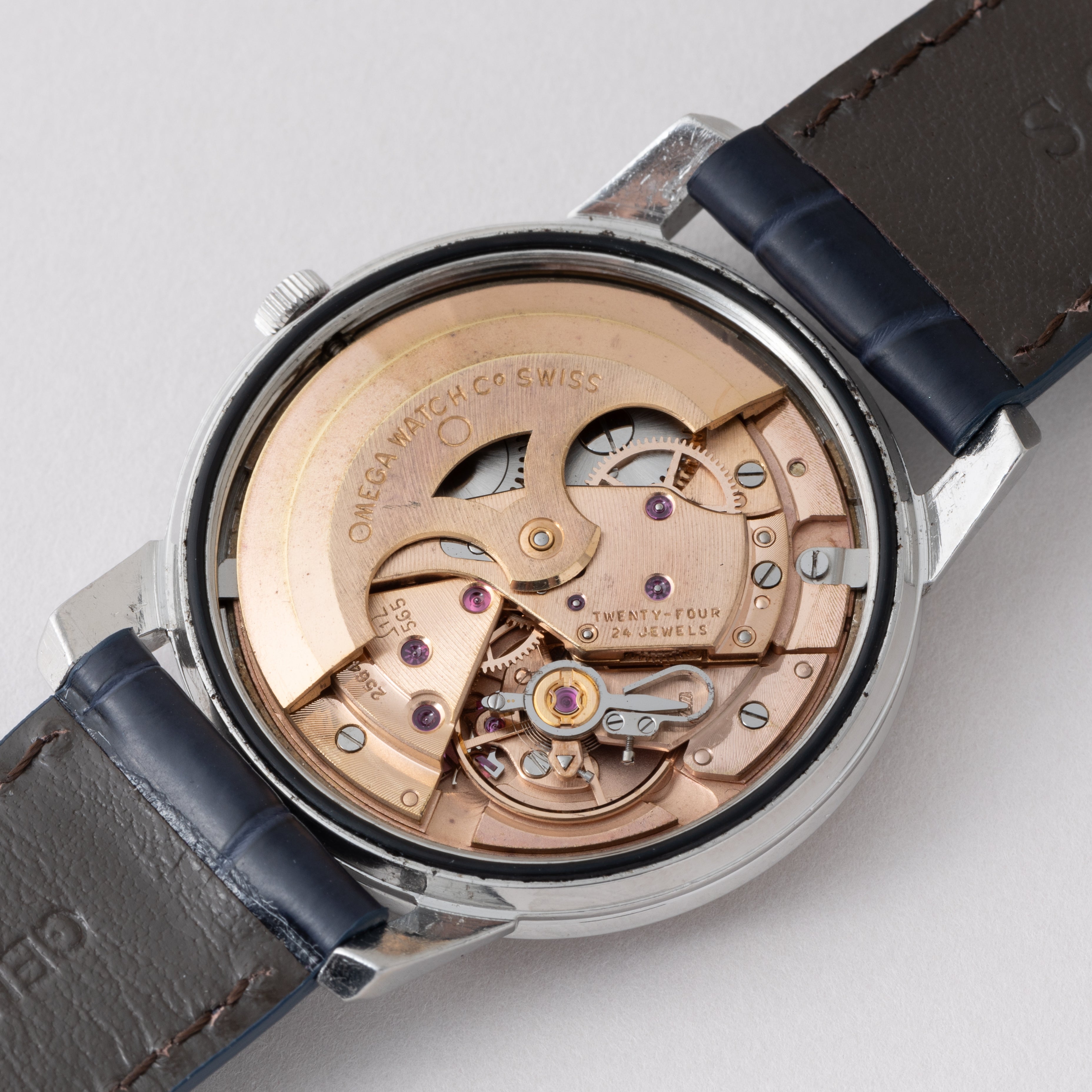 オメガ シーマスター 1968年製 ラウンドケース シルバーダイヤル Ref.166.003