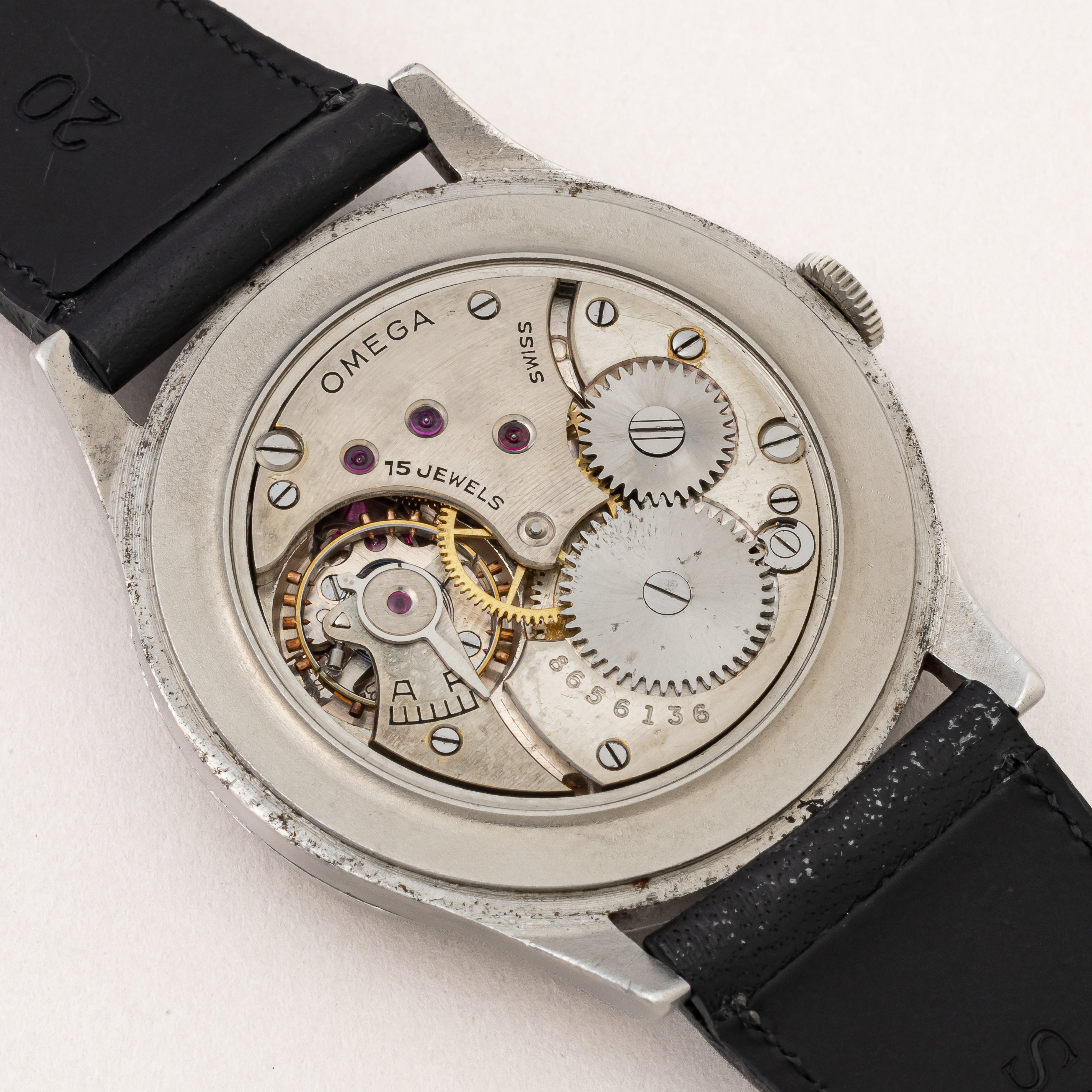 オメガ ラウンド ラージケース 1930年代後半製 手巻き 37mm Big