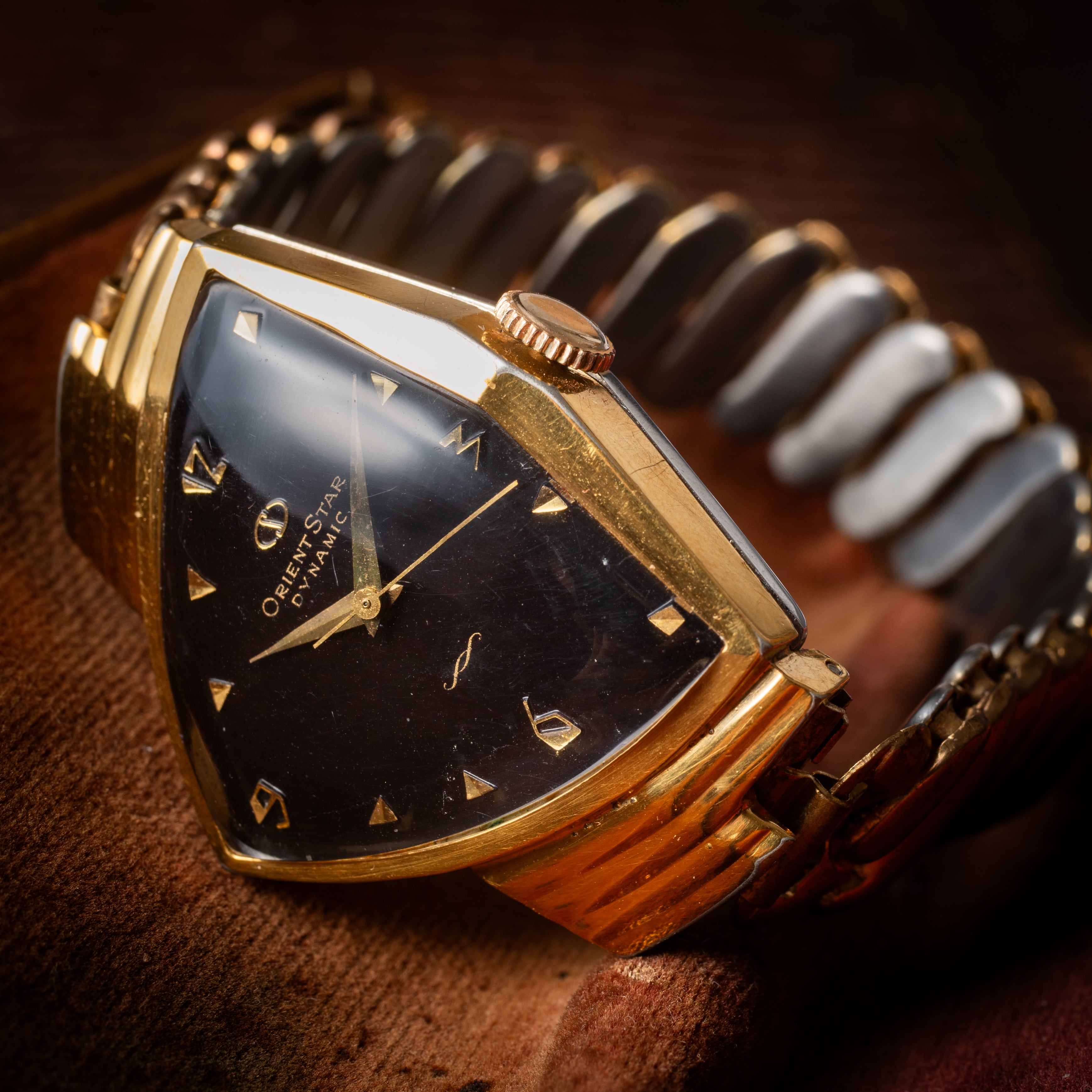 腕時計 手巻き 21Ｊ オリエント ビンテージ 昭和 展示品 虎目石 