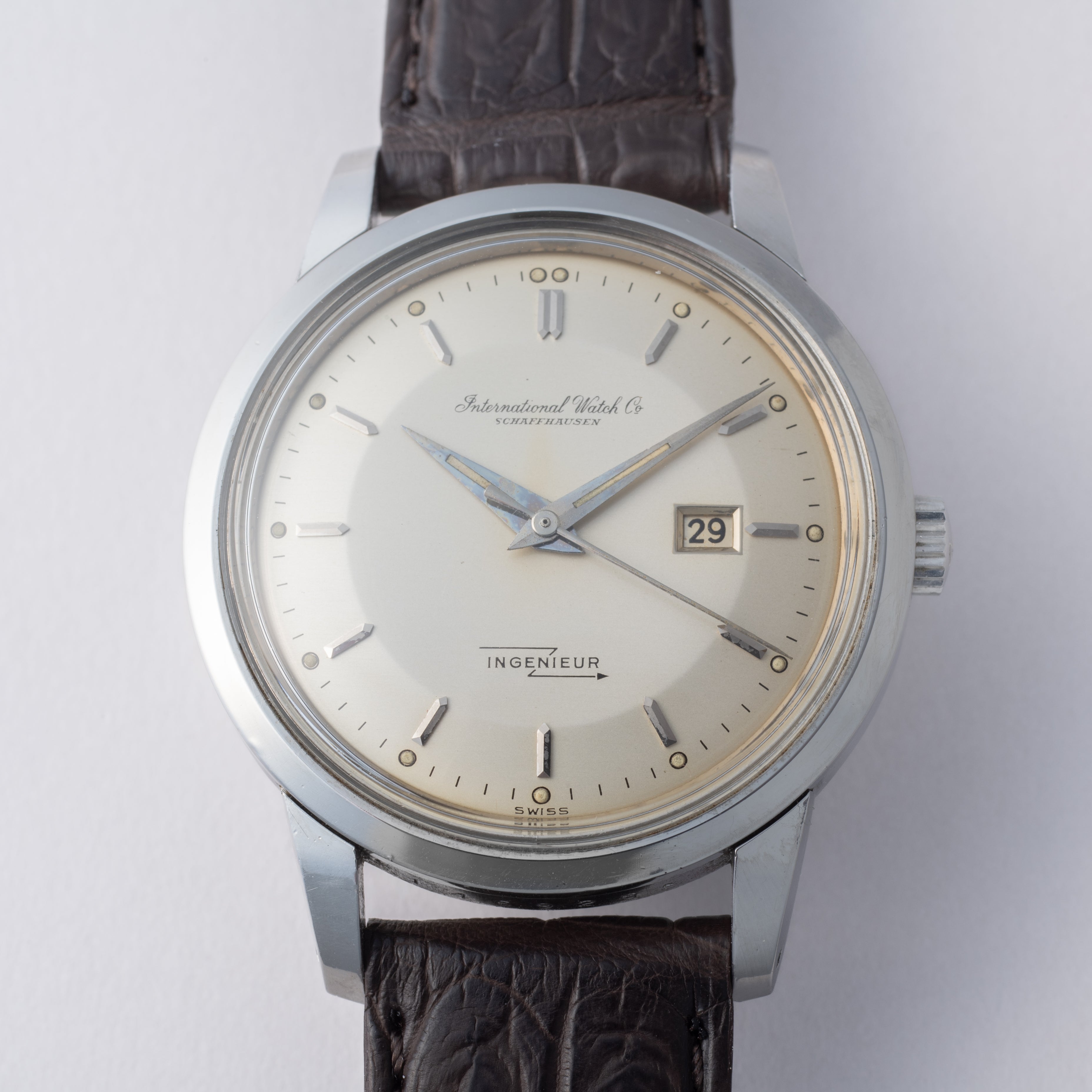 IWC インヂュニア 寄り目 1959年製 Cal.8531 耐磁モデル – FIRE KIDS