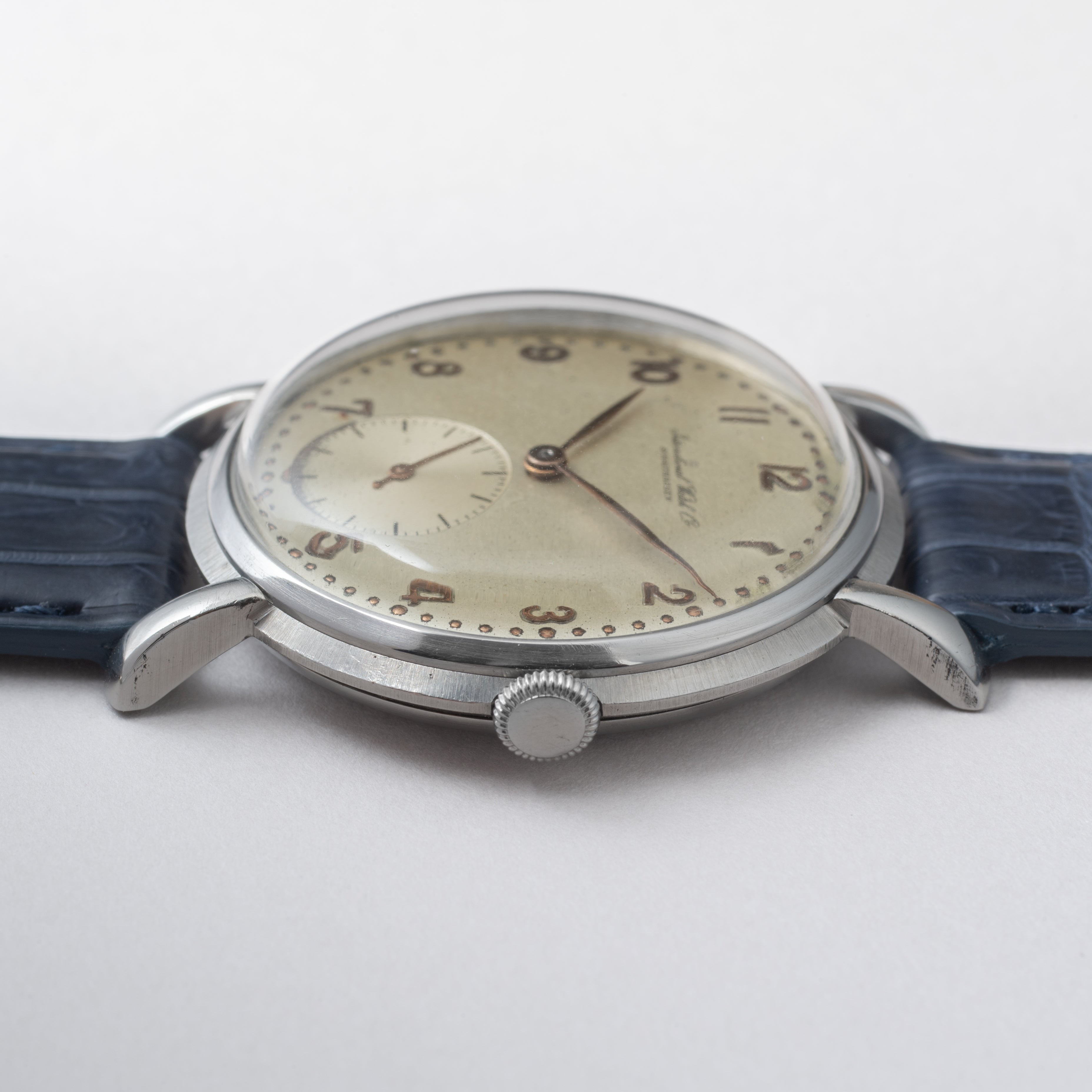 IWC 36㎜ラウンドケース 1947年製 スモールセコンド 手巻き Cal.88 – FIRE KIDS