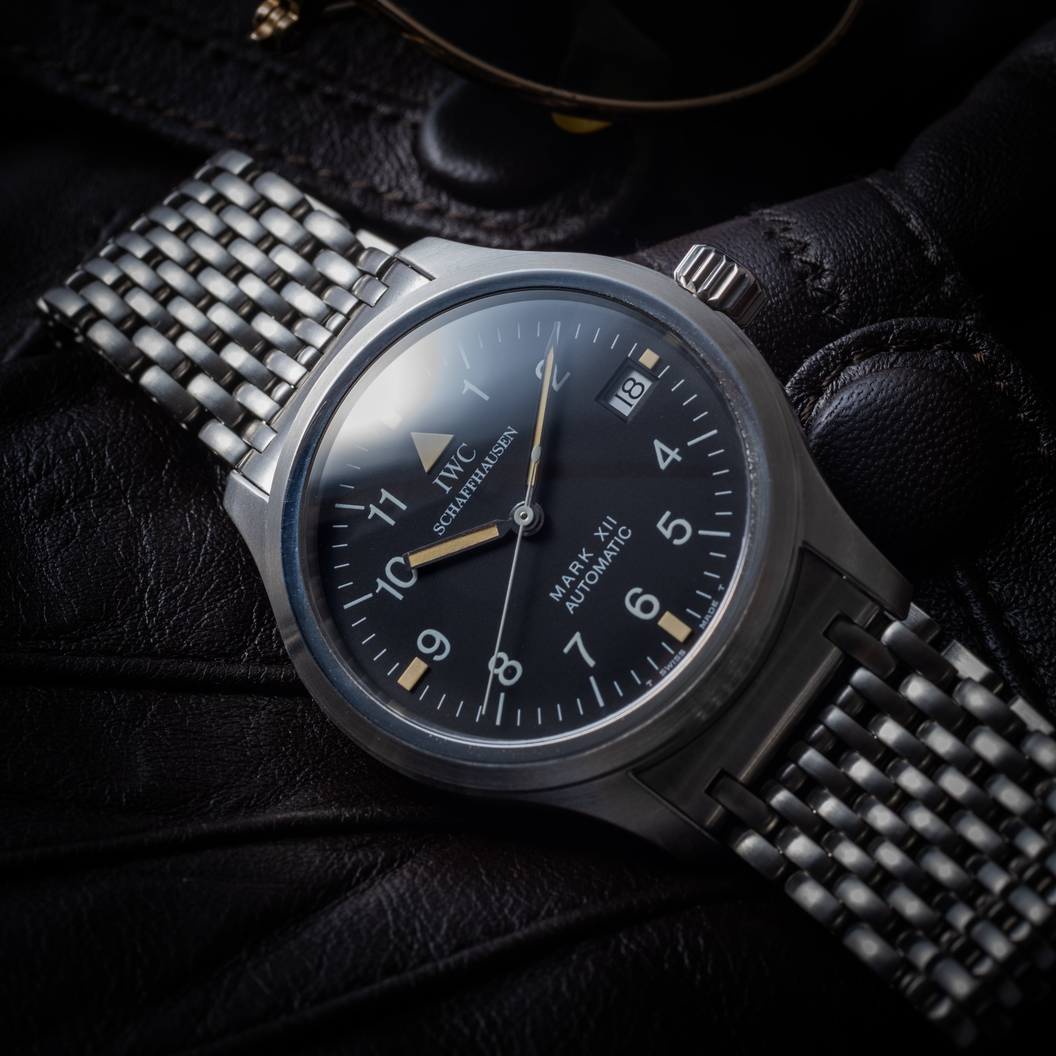 IWC マーク12 1996年製 Cal.884/2 Ref.3241 自動巻き 純正ブレス付き – FIRE KIDS