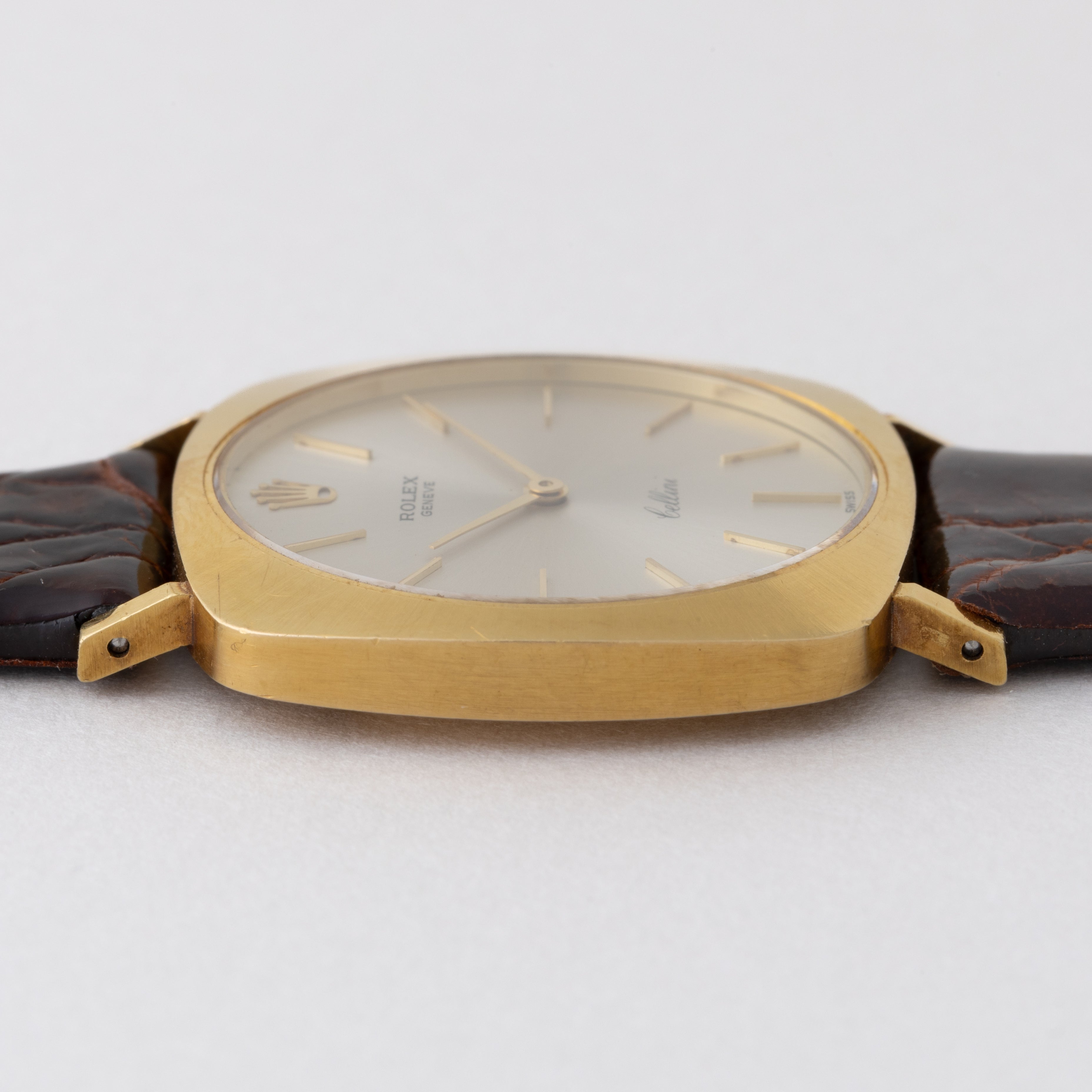 ロレックス チェリーニ 1969年製 クッションケース 18金無垢製 手巻き Ref.3747