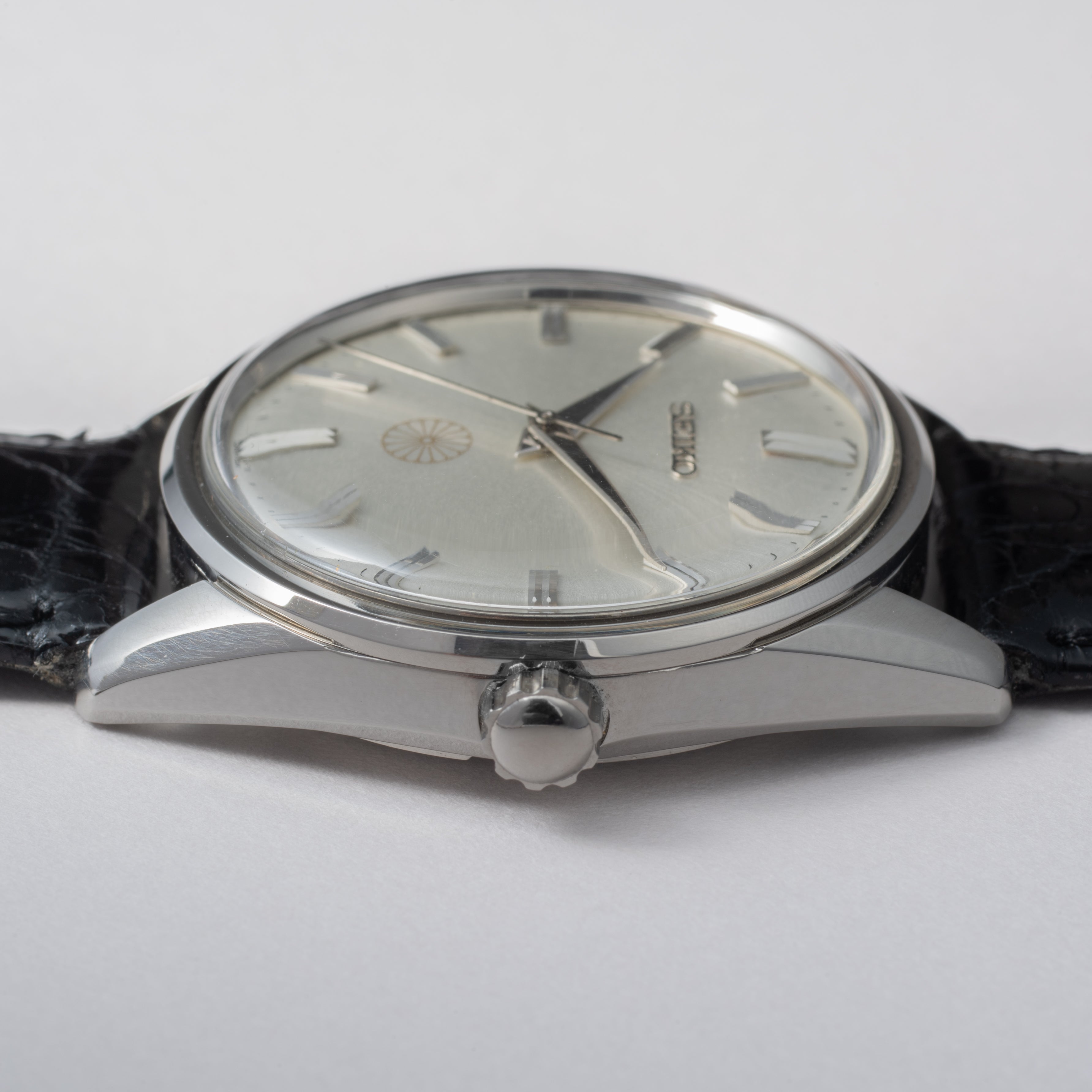 セイコー  菊花紋章 ハイビート 1960年代後半製 Ref.5720-9990 純正尾錠付き