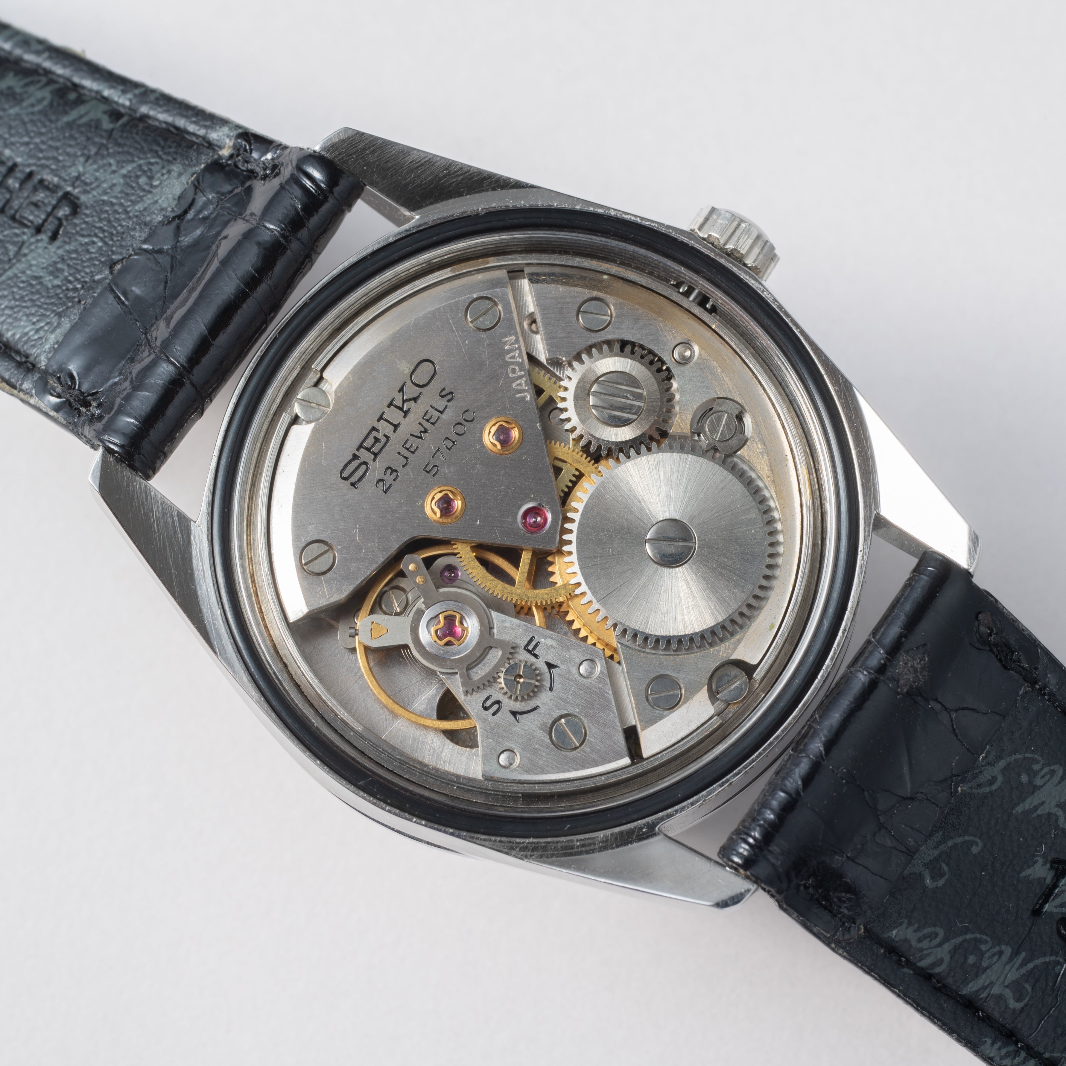 セイコー  菊花紋章 ハイビート 1960年代後半製 Ref.5720-9990 純正尾錠付き